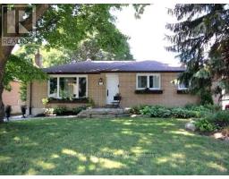 110 JOHNSON STREET, Barrie, Ontario