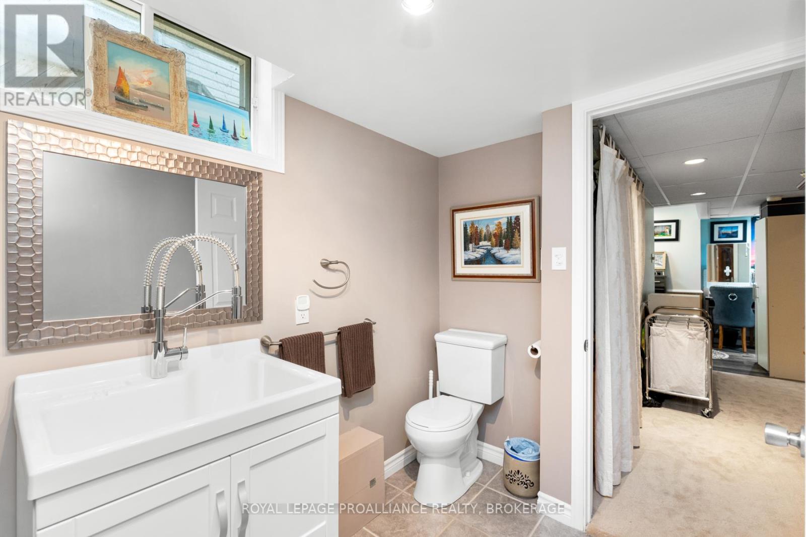 878 Walker Court, Kingston, Ontario  K7M 8L2 - Photo 42 - X12531746