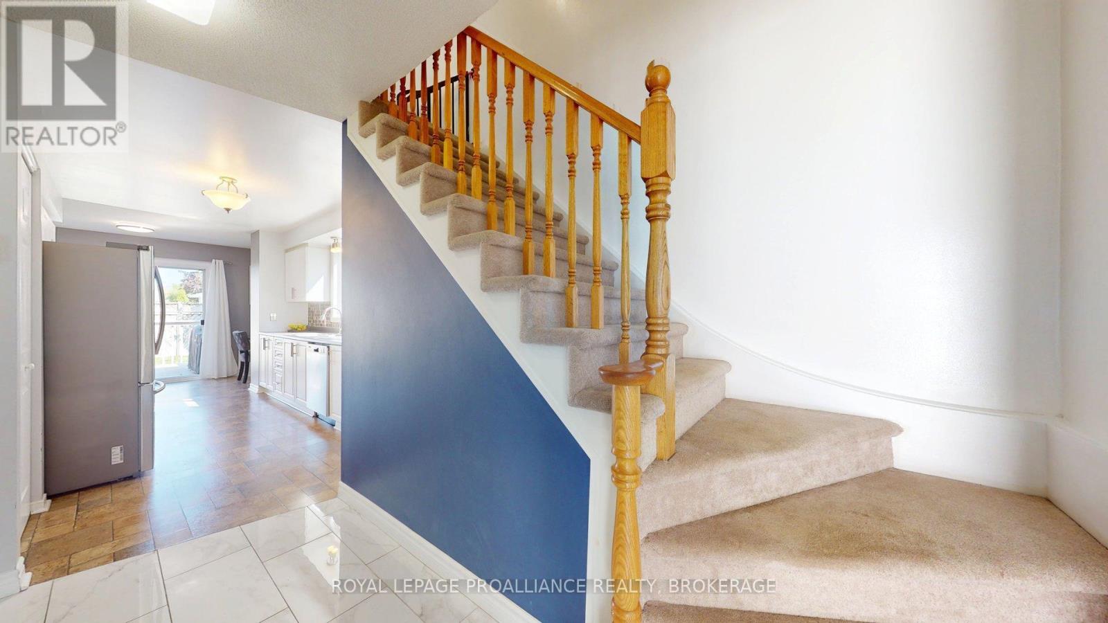 878 Walker Court, Kingston, Ontario  K7M 8L2 - Photo 7 - X12531746