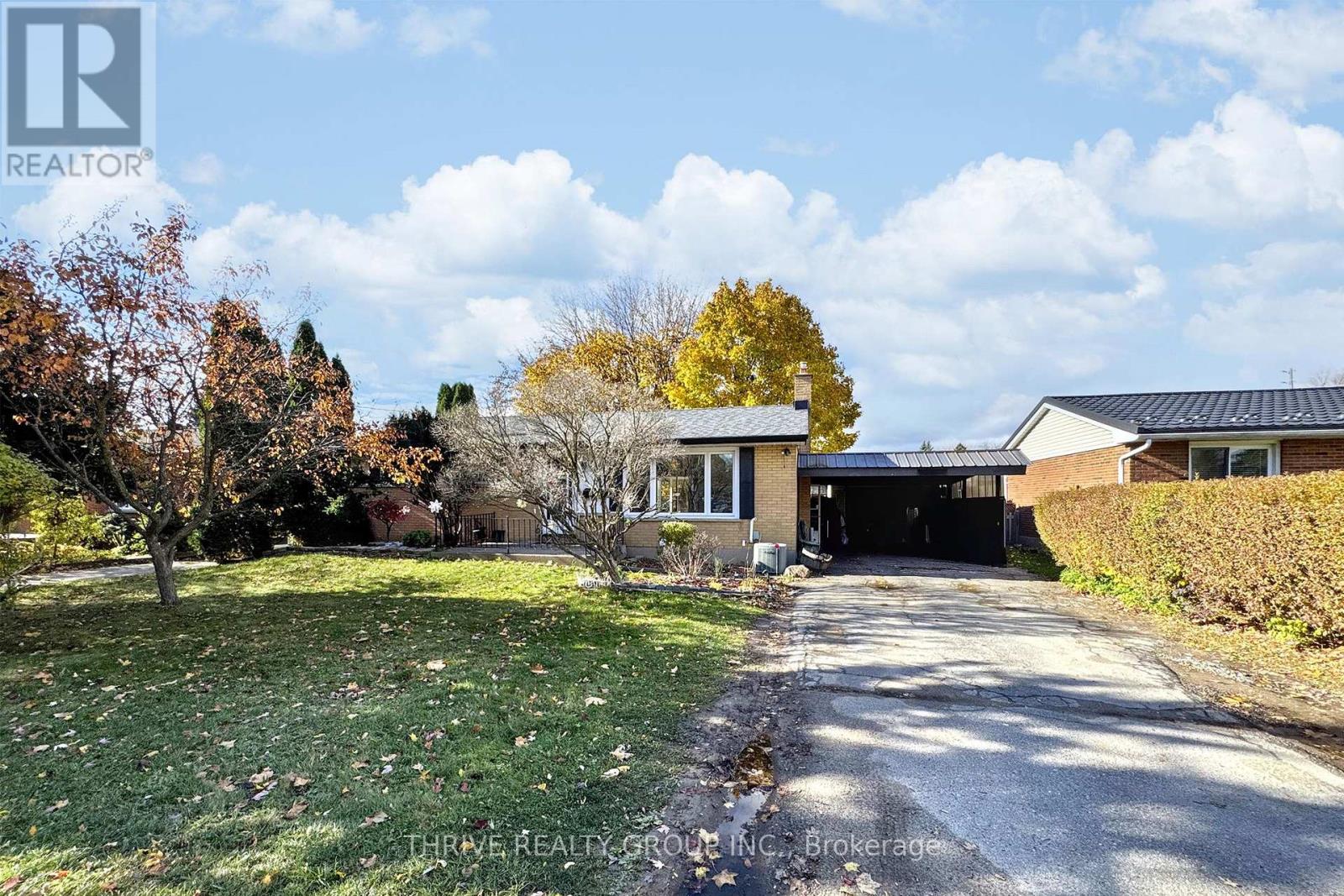 Upper - 173 Bancroft Road, London East, Ontario N5V 1E1 - Photo 3 - X12531774