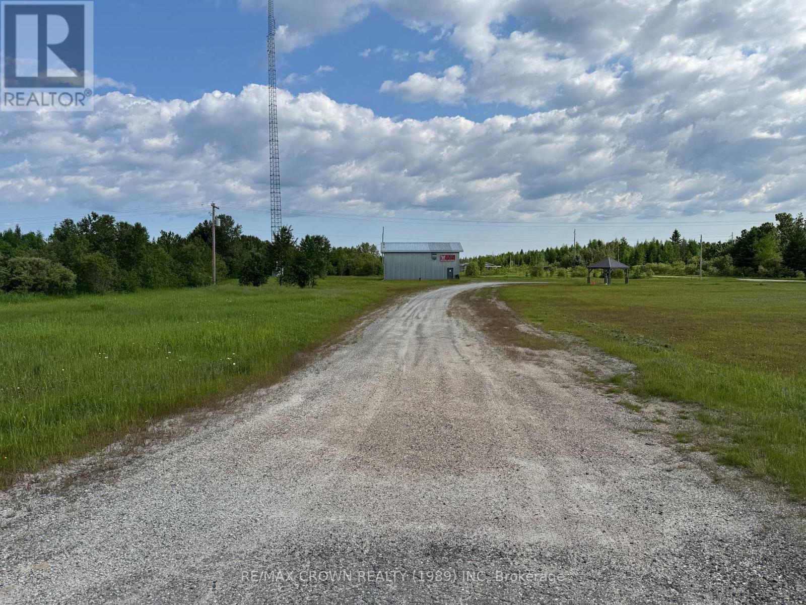 Fauquier-Strickland - 800 Cloutier Road, Kapuskasing, Ontario P0L 2C0 - Photo 10 - T12531818