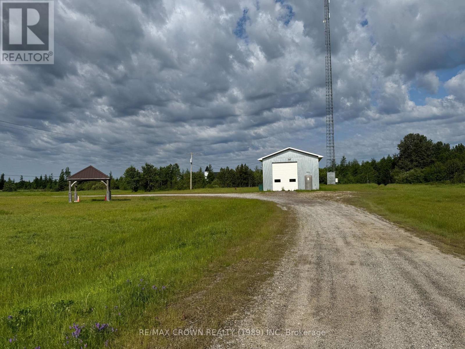 Fauquier-Strickland - 800 Cloutier Road, Kapuskasing, Ontario P0L 2C0 - Photo 8 - T12531818