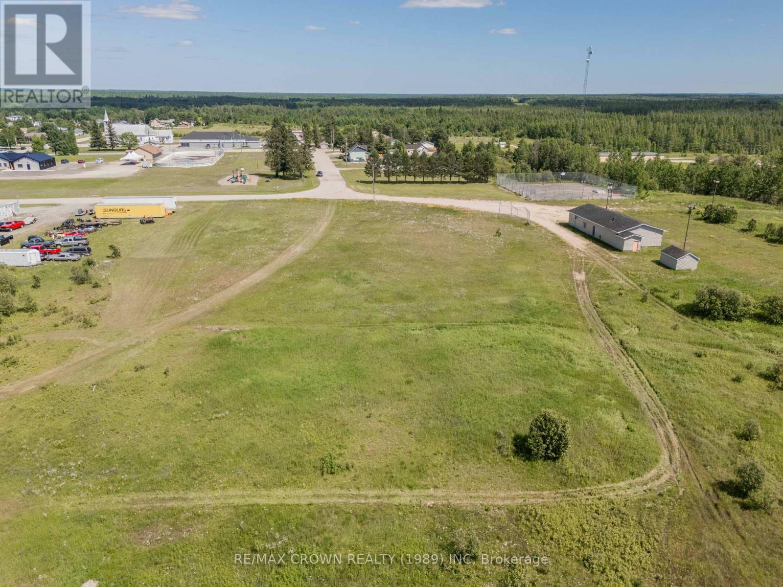 Fauquier - Pt1 Pt3 Of Cr347, Decarie Avenue, Kapuskasing, Ontario P0L 1G0 - Photo 3 - T12531822