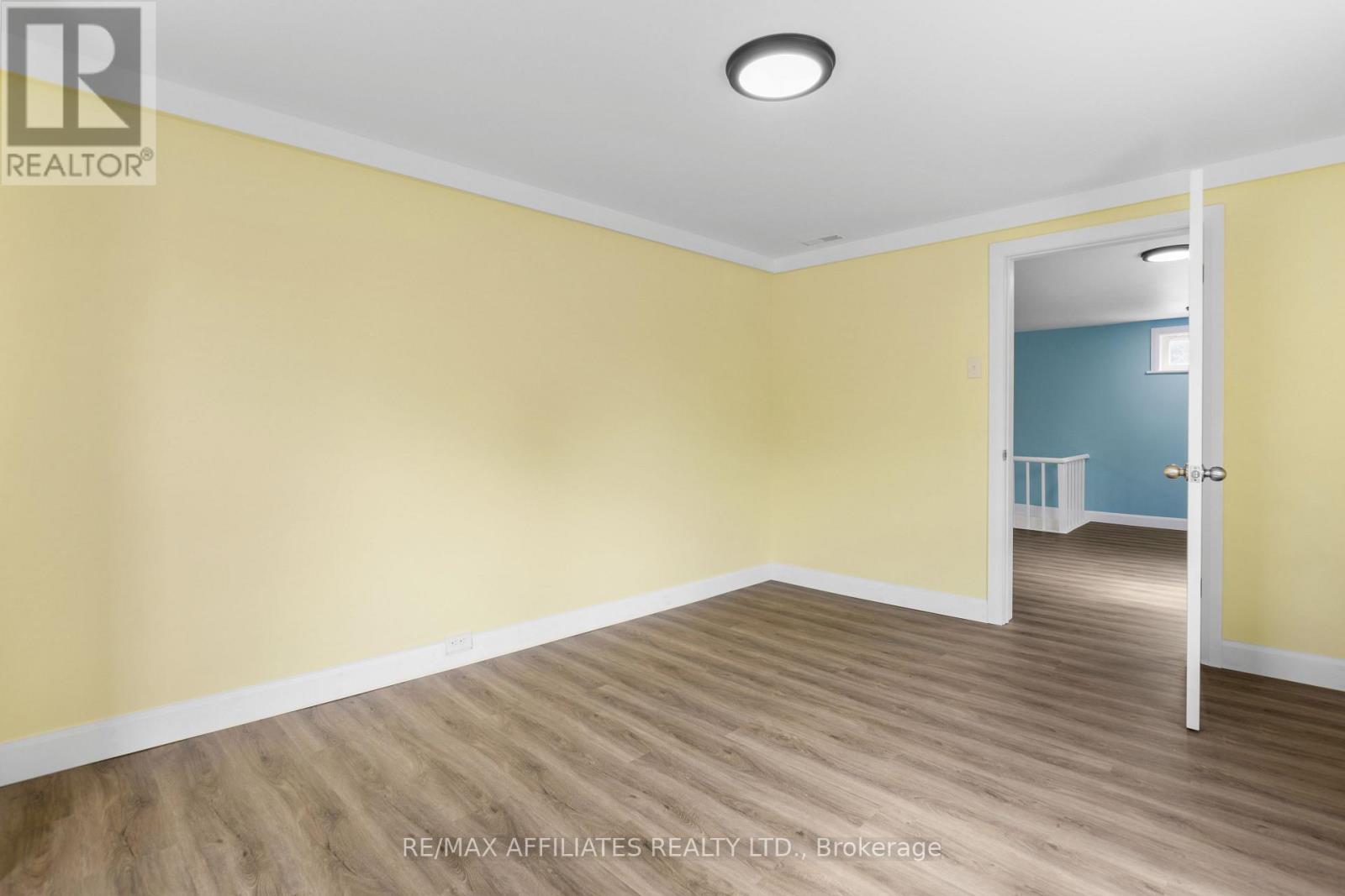 79 Henry Street, Merrickville-Wolford, Ontario  K0G 1G0 - Photo 16 - X12531754