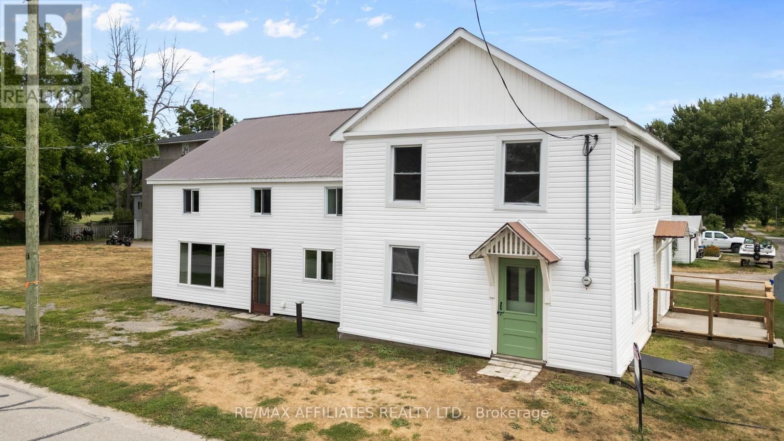 79 Henry Street, Merrickville-Wolford, Ontario  K0G 1G0 - Photo 3 - X12531754