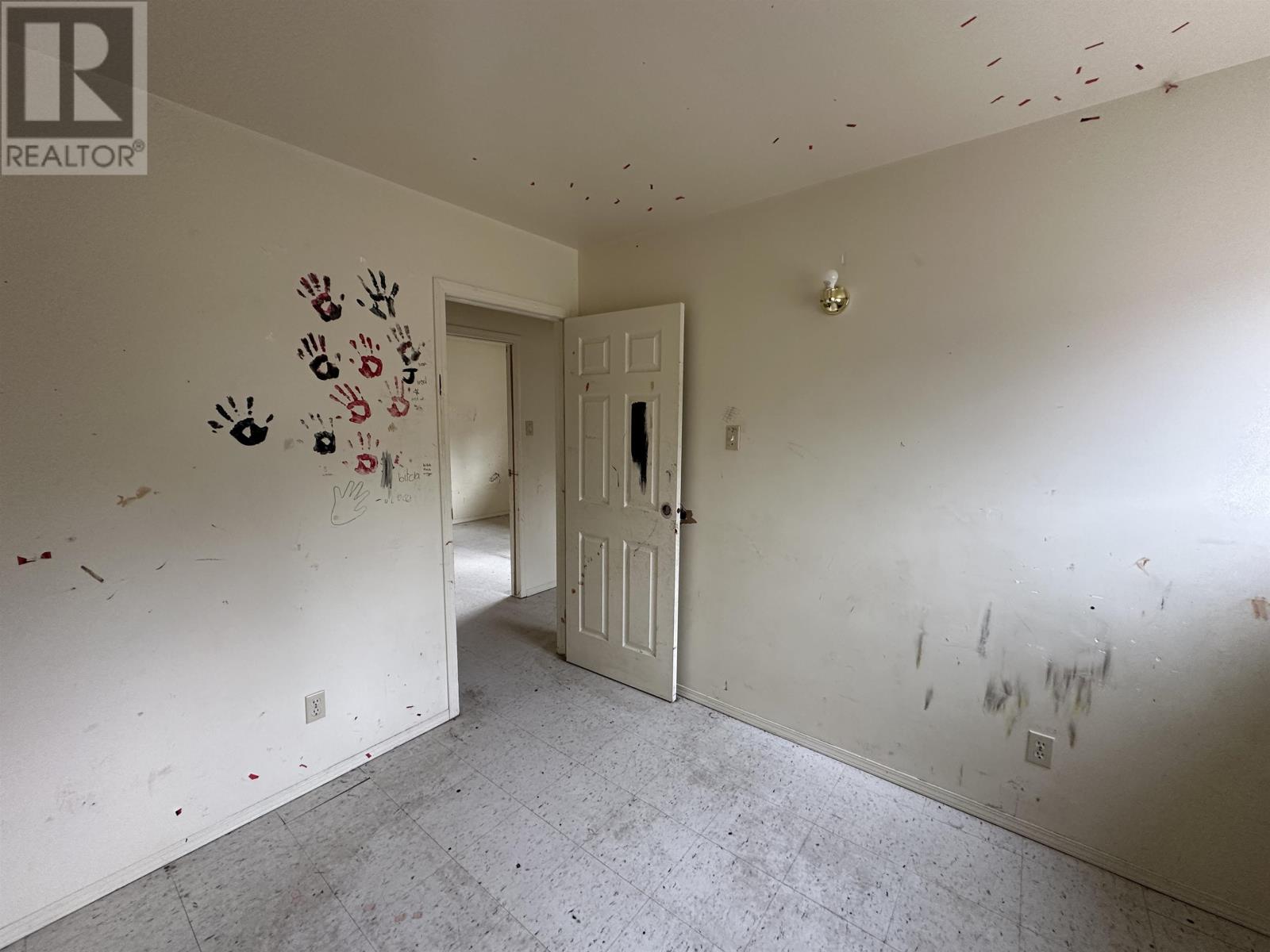 5 Northern Cres, Armstrong Station, Ontario  P0T 1A0 - Photo 14 - TB253398