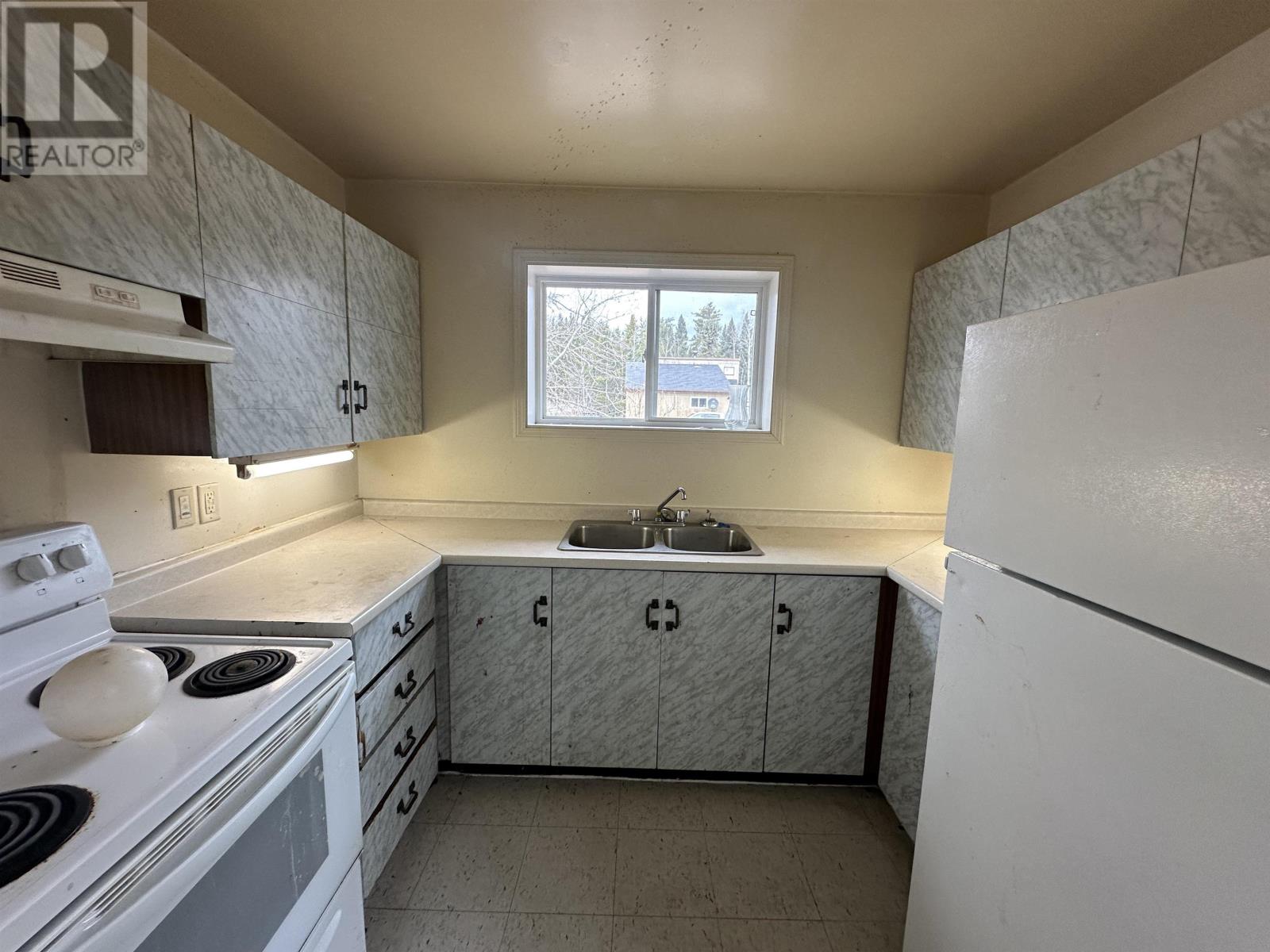 5 Northern Cres, Armstrong Station, Ontario  P0T 1A0 - Photo 11 - TB253398