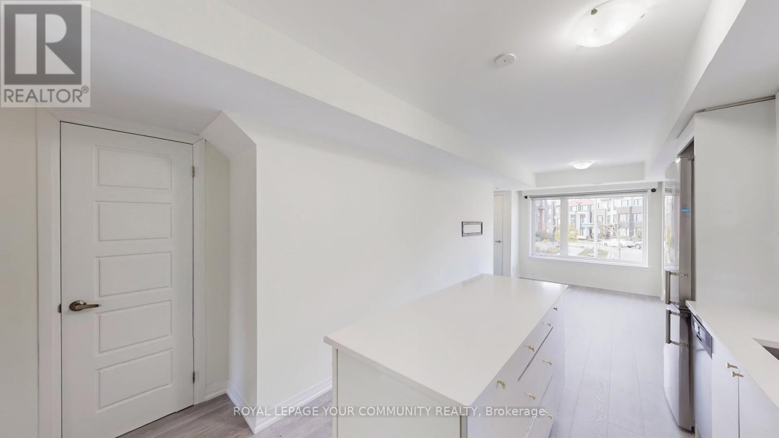 2 - 175 William Duncan Road, Toronto, Ontario  M3K 0B8 - Photo 7 - W12531692