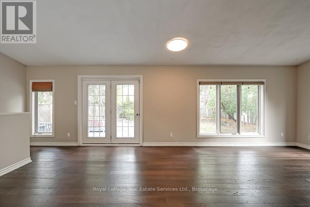 411 Trafalgar Road, Oakville, Ontario  L6J 3H8 - Photo 11 - W12531732