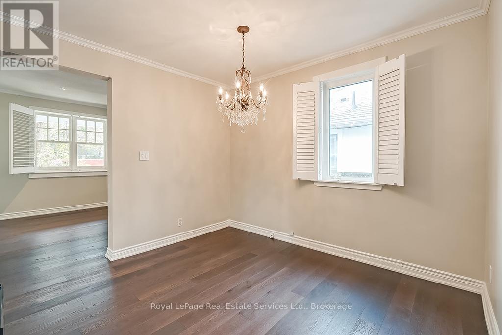 411 Trafalgar Road, Oakville, Ontario  L6J 3H8 - Photo 17 - W12531732