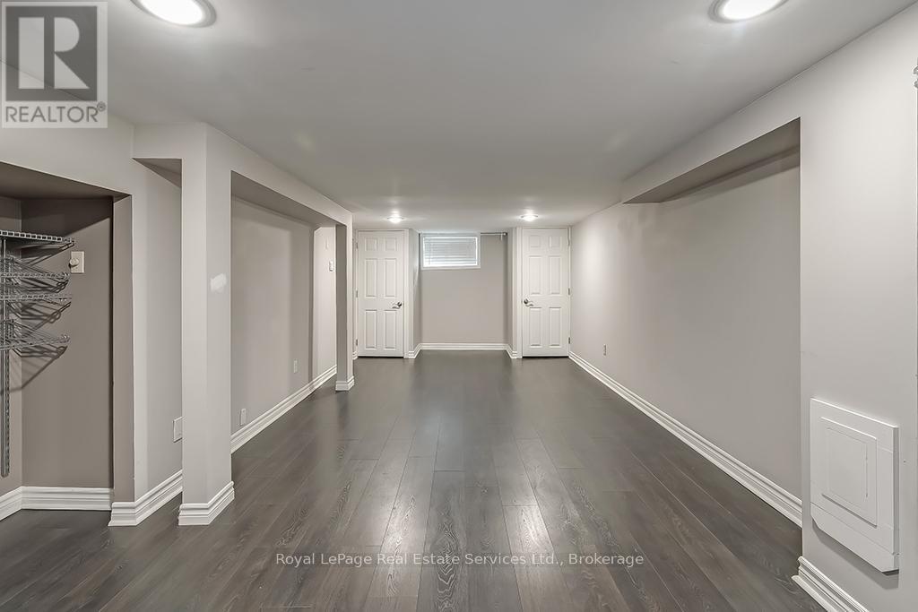 411 Trafalgar Road, Oakville, Ontario  L6J 3H8 - Photo 26 - W12531732