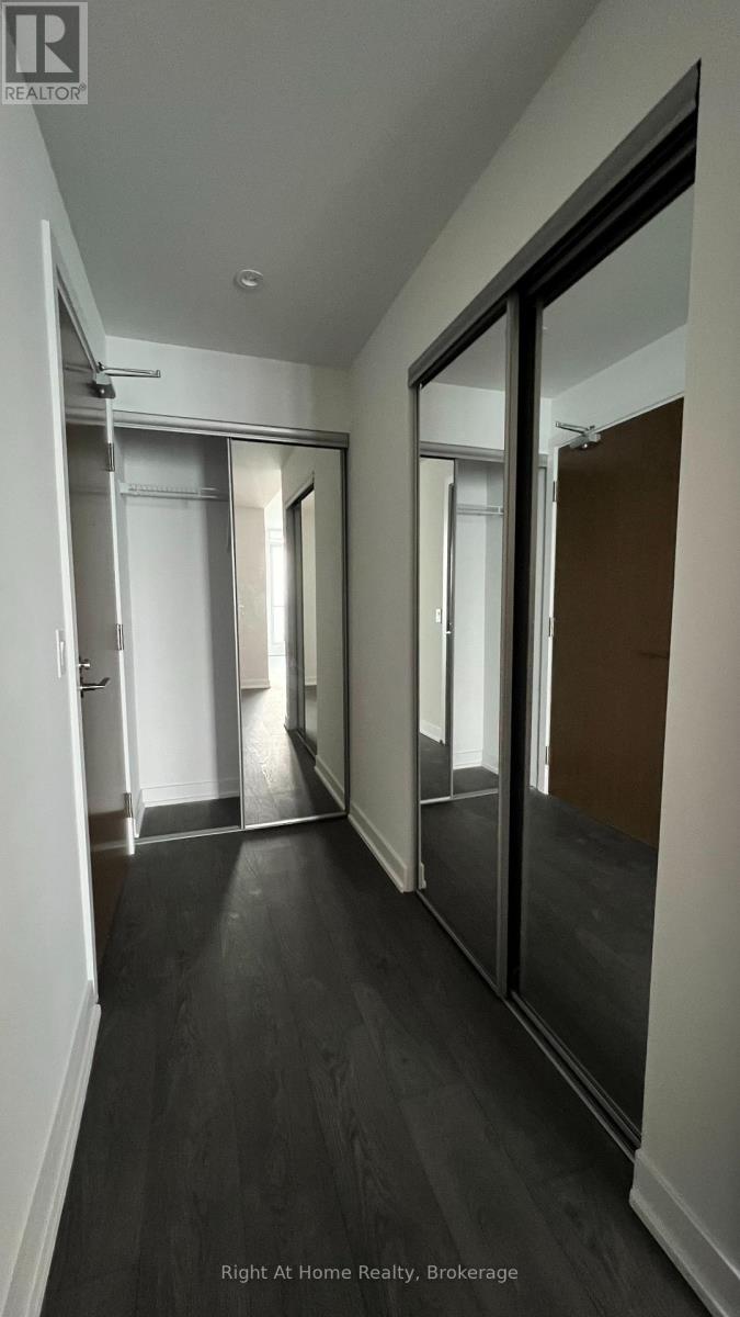 3308 - 1928 Lakeshore Boulevard W, Toronto, Ontario  M6S 0B1 - Photo 2 - W12531750