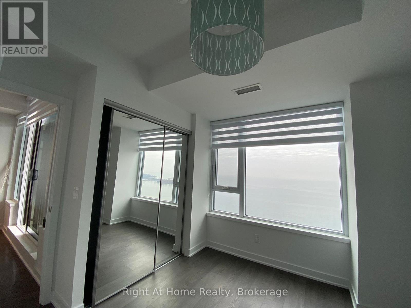 3308 - 1928 Lakeshore Boulevard W, Toronto, Ontario  M6S 0B1 - Photo 8 - W12531750