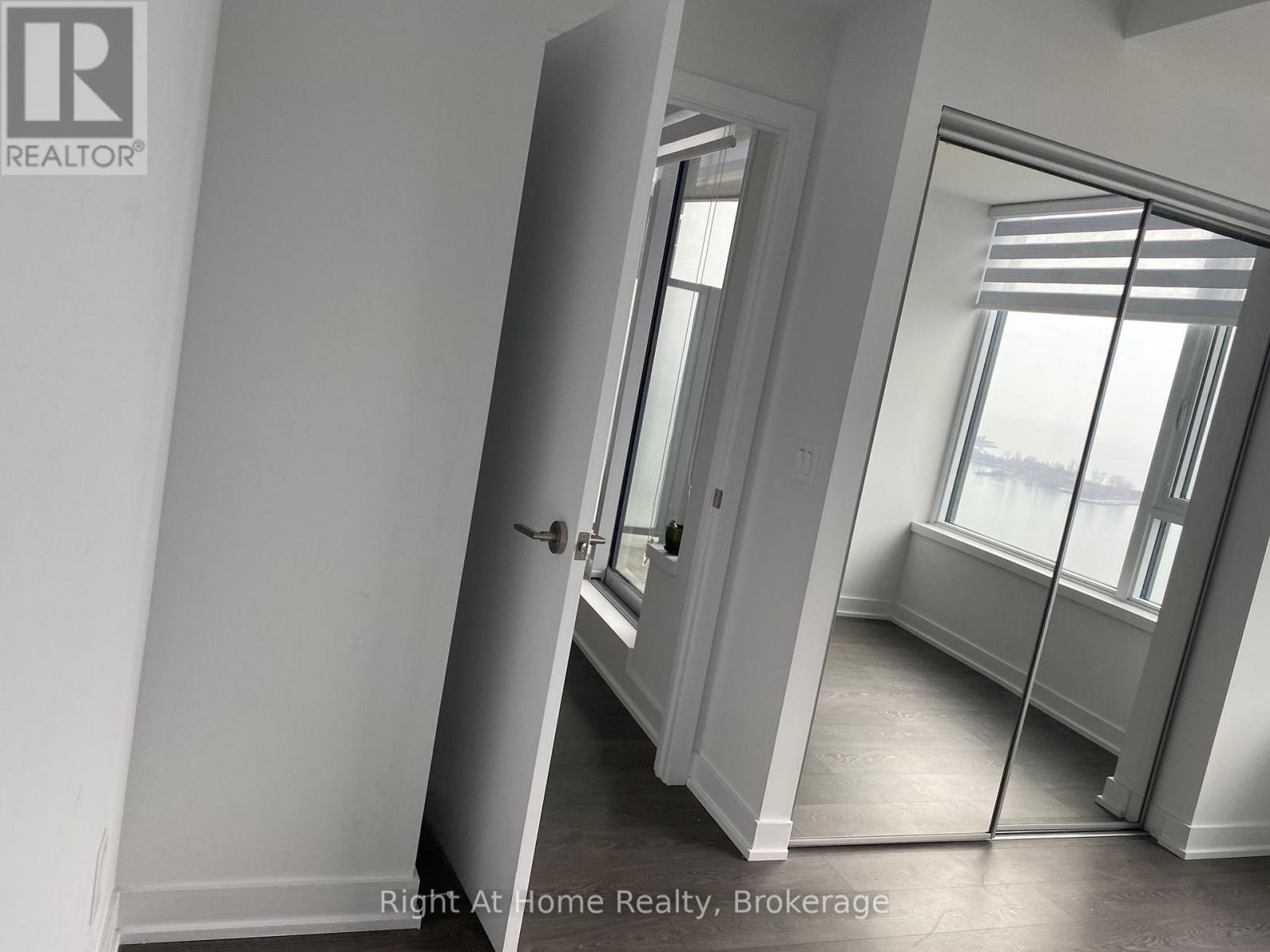 3308 - 1928 Lakeshore Boulevard W, Toronto, Ontario  M6S 0B1 - Photo 9 - W12531750