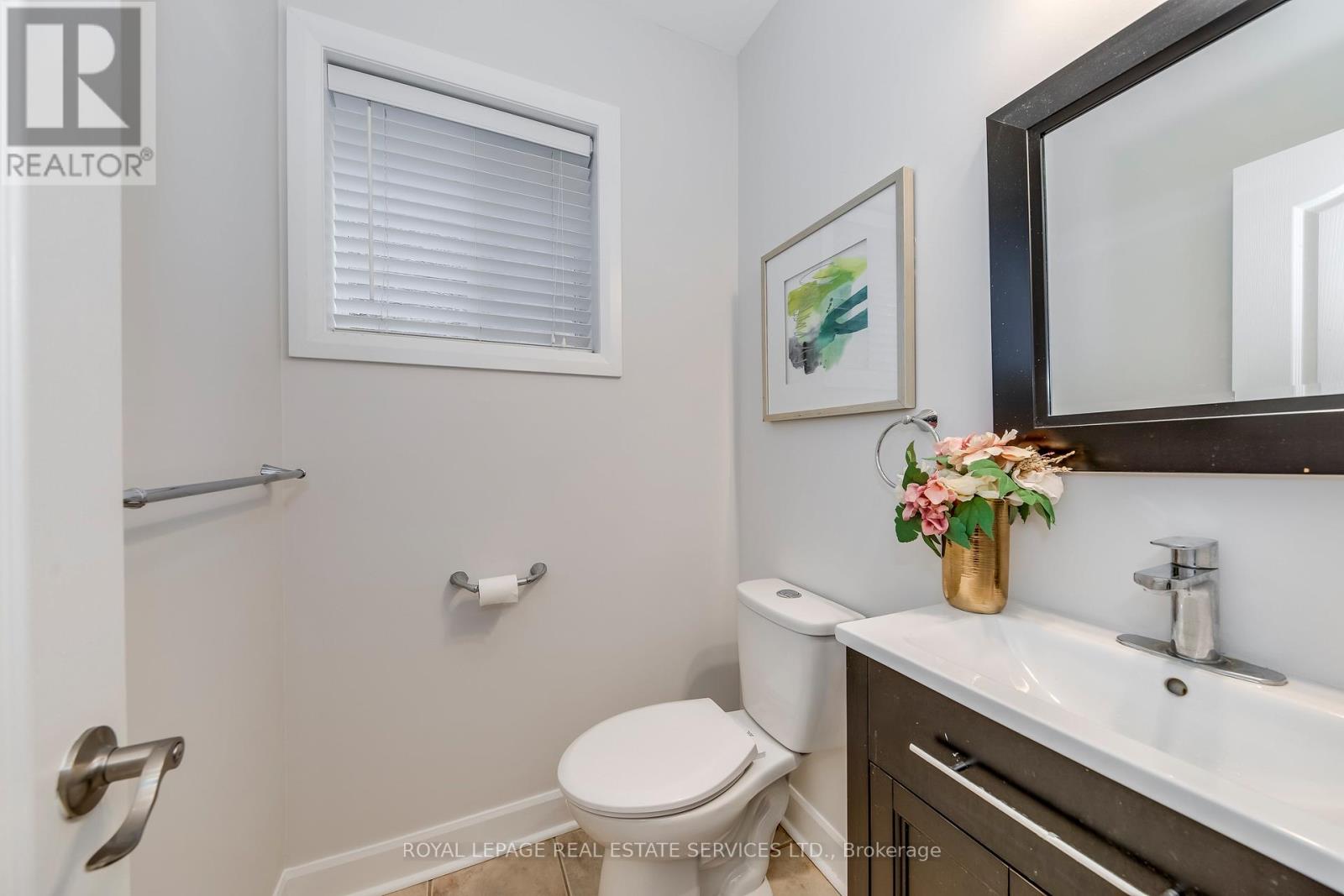 2151 Orchard Road, Burlington, Ontario  L7L 7K6 - Photo 19 - W12477634