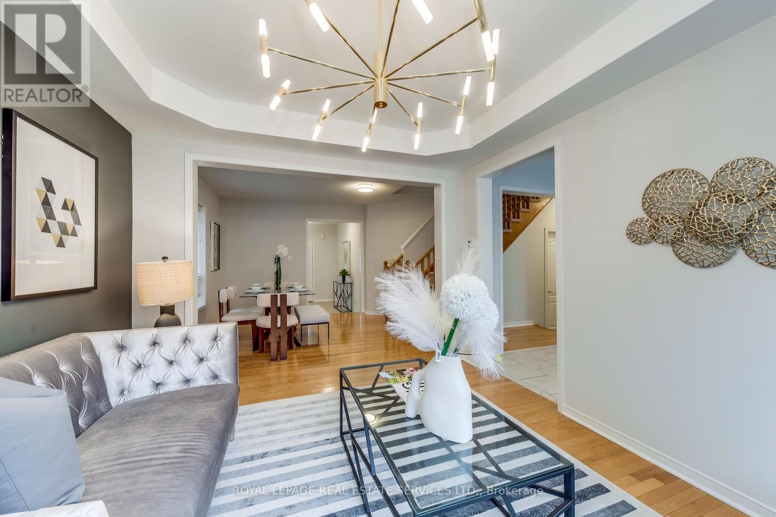 2151 Orchard Road, Burlington, Ontario  L7L 7K6 - Photo 11 - W12477634