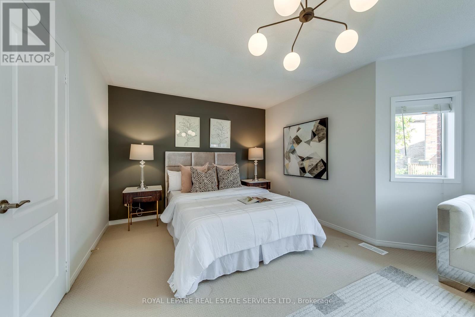 2151 Orchard Road, Burlington, Ontario  L7L 7K6 - Photo 27 - W12477634