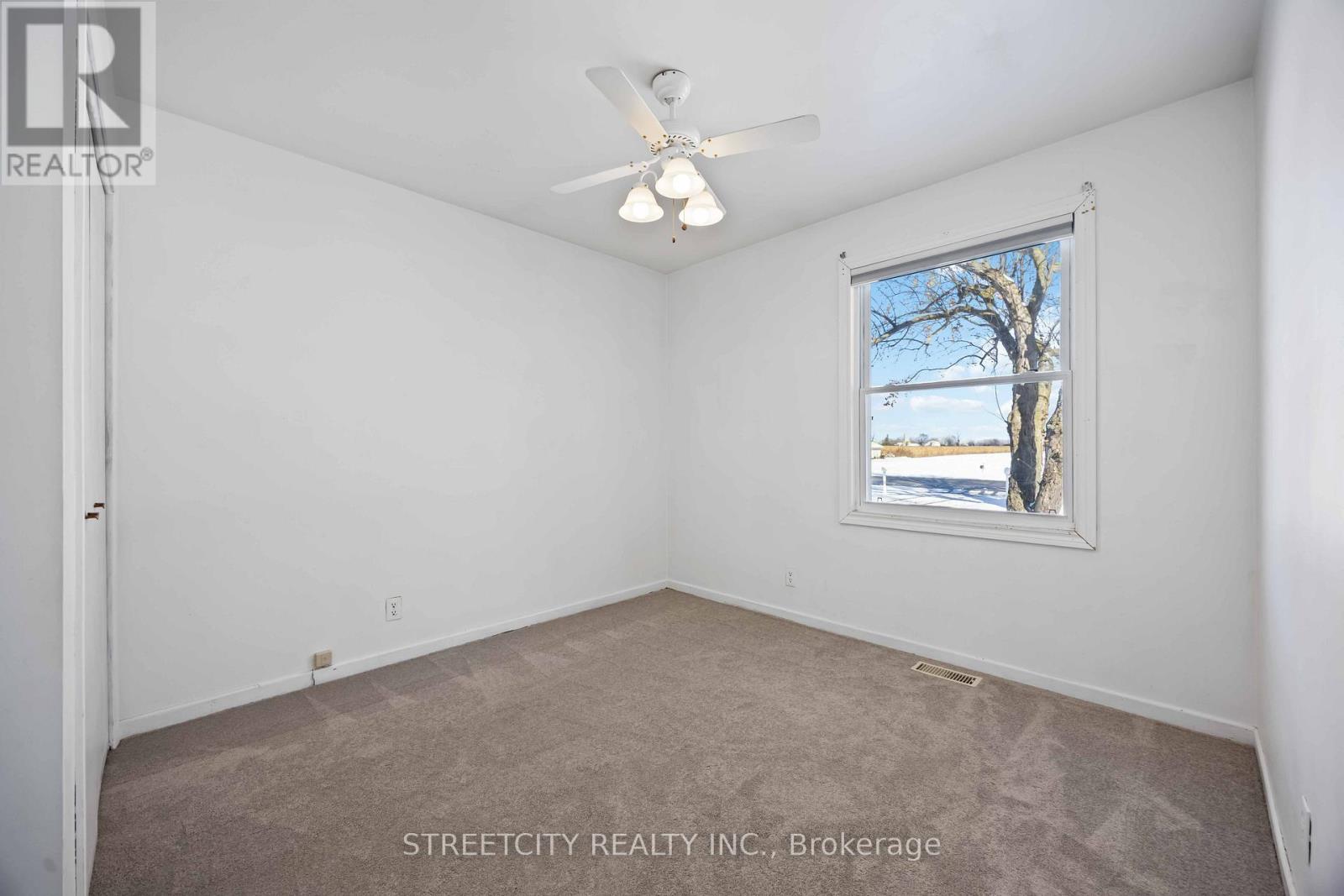 4767 St. Clair Parkway, St. Clair, Ontario  N0P 2B0 - Photo 26 - X12529084