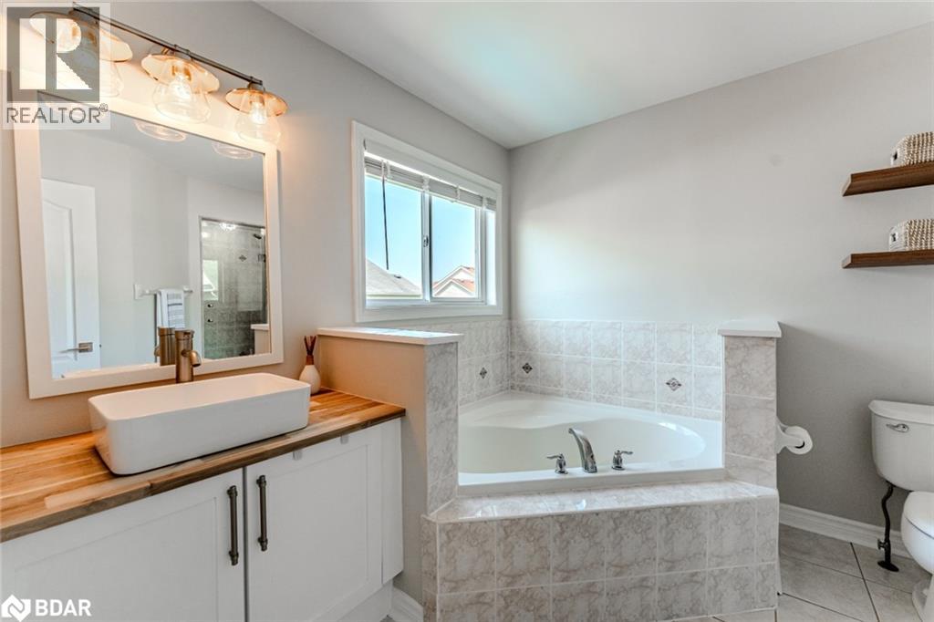 14 Regina Road, Barrie, Ontario  L4M 7J1 - Photo 11 - 40787350