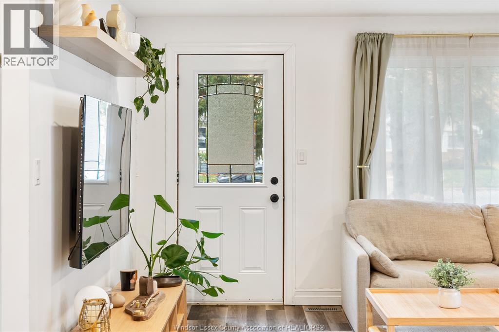 239 Lansdowne Avenue, Kingsville, Ontario  N9Y 1S7 - Photo 3 - 25028526