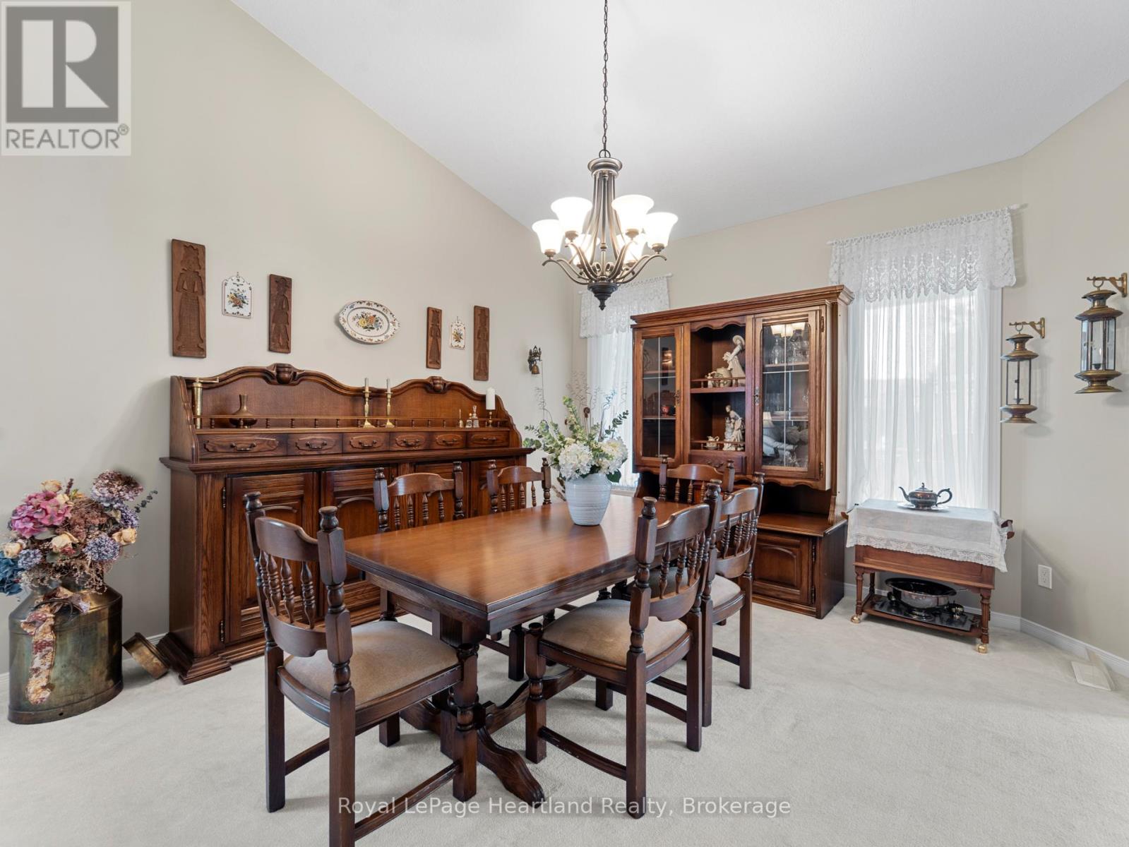 23 Stornoway Crescent, Huron East, Ontario  N0K 1W0 - Photo 17 - X12531740