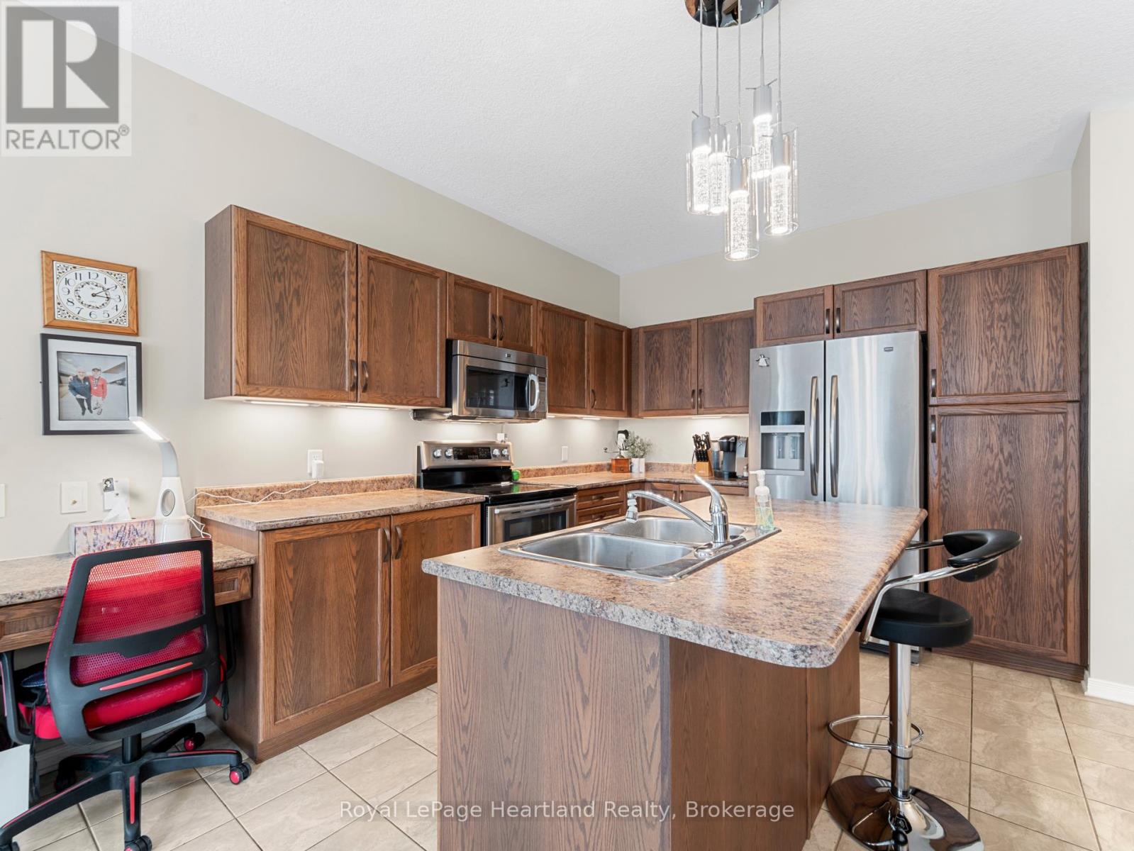 23 Stornoway Crescent, Huron East, Ontario  N0K 1W0 - Photo 21 - X12531740