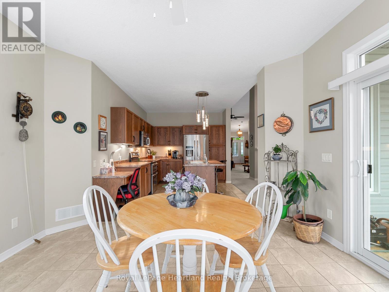 23 Stornoway Crescent, Huron East, Ontario  N0K 1W0 - Photo 26 - X12531740