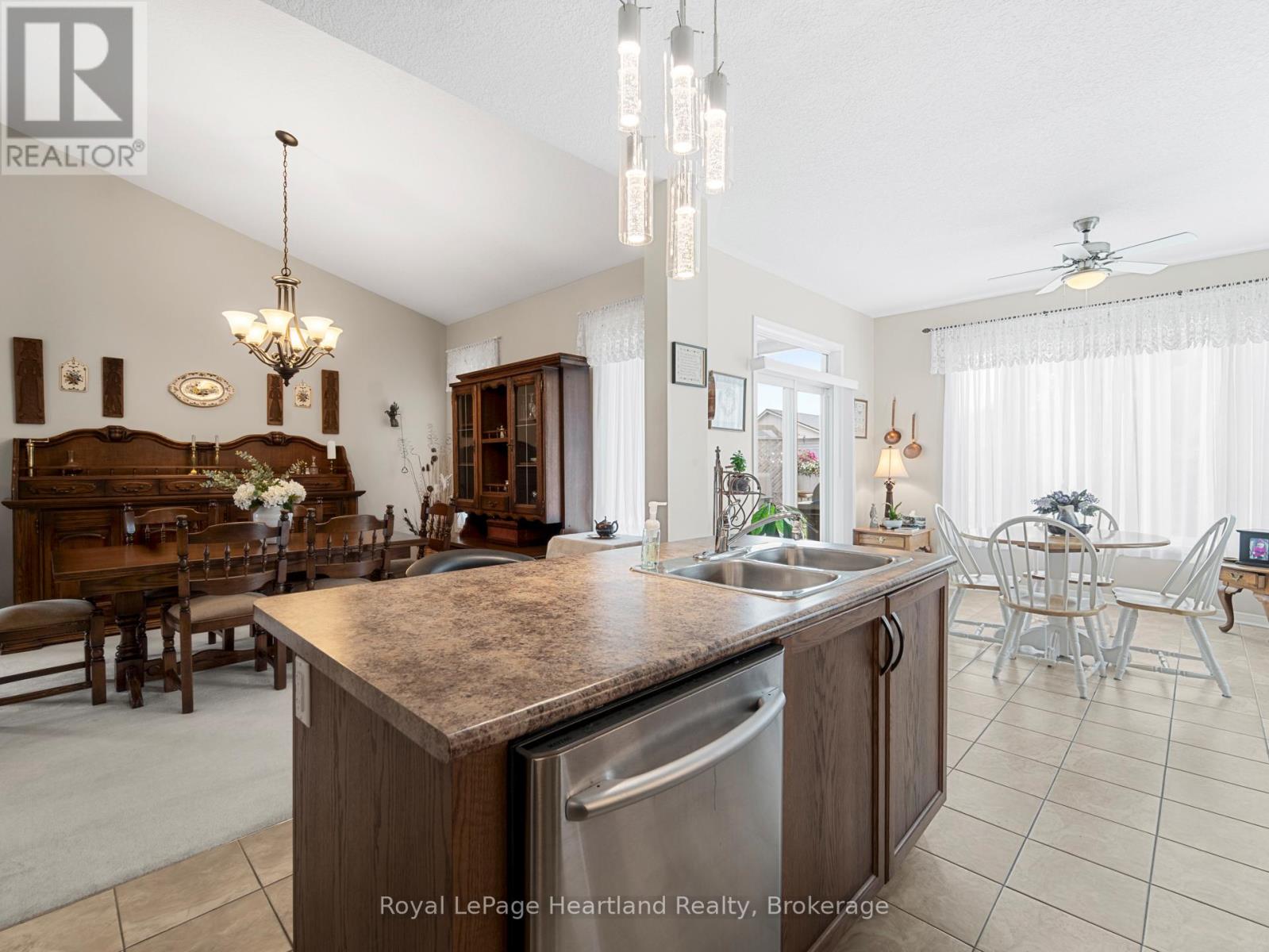 23 Stornoway Crescent, Huron East, Ontario  N0K 1W0 - Photo 27 - X12531740