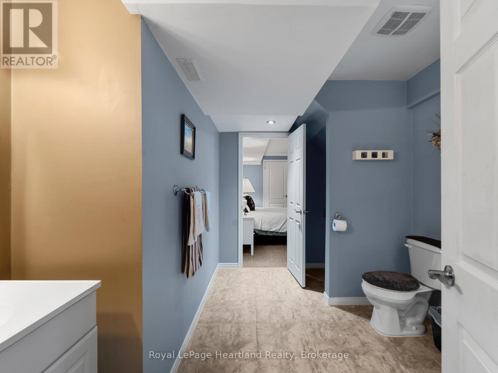 23 Stornoway Crescent, Huron East, Ontario  N0K 1W0 - Photo 44 - X12531740