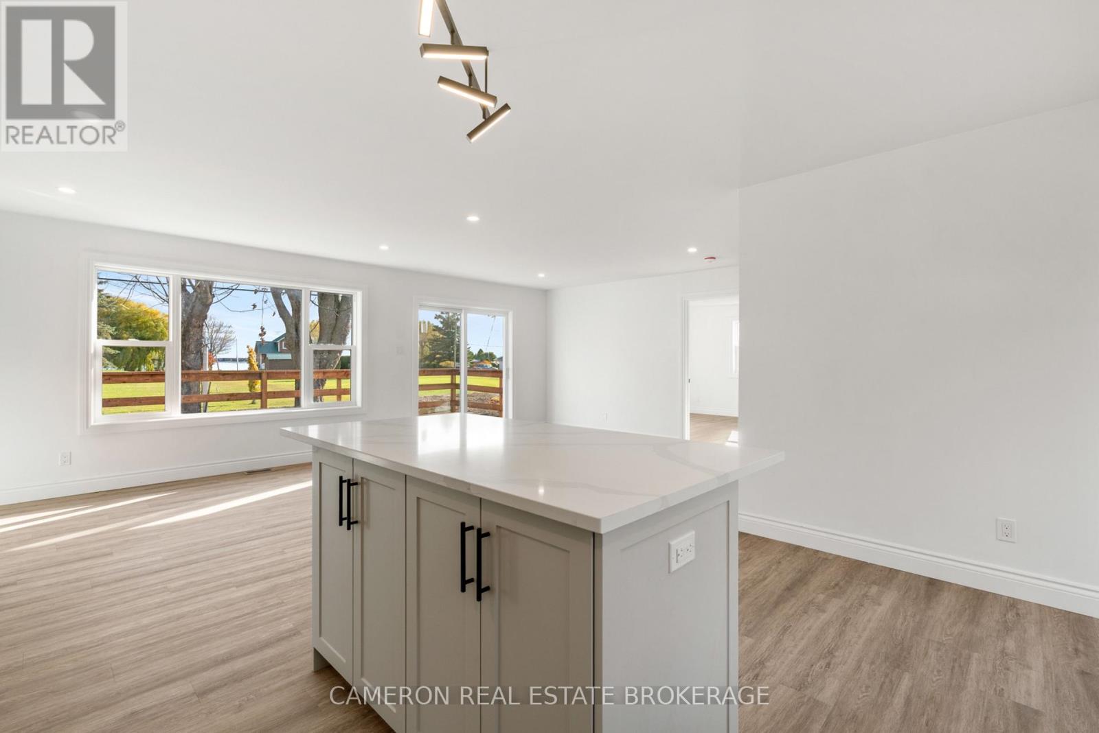 6271 153rd Avenue, South Glengarry, Ontario  K0C 1E0 - Photo 7 - X12531742