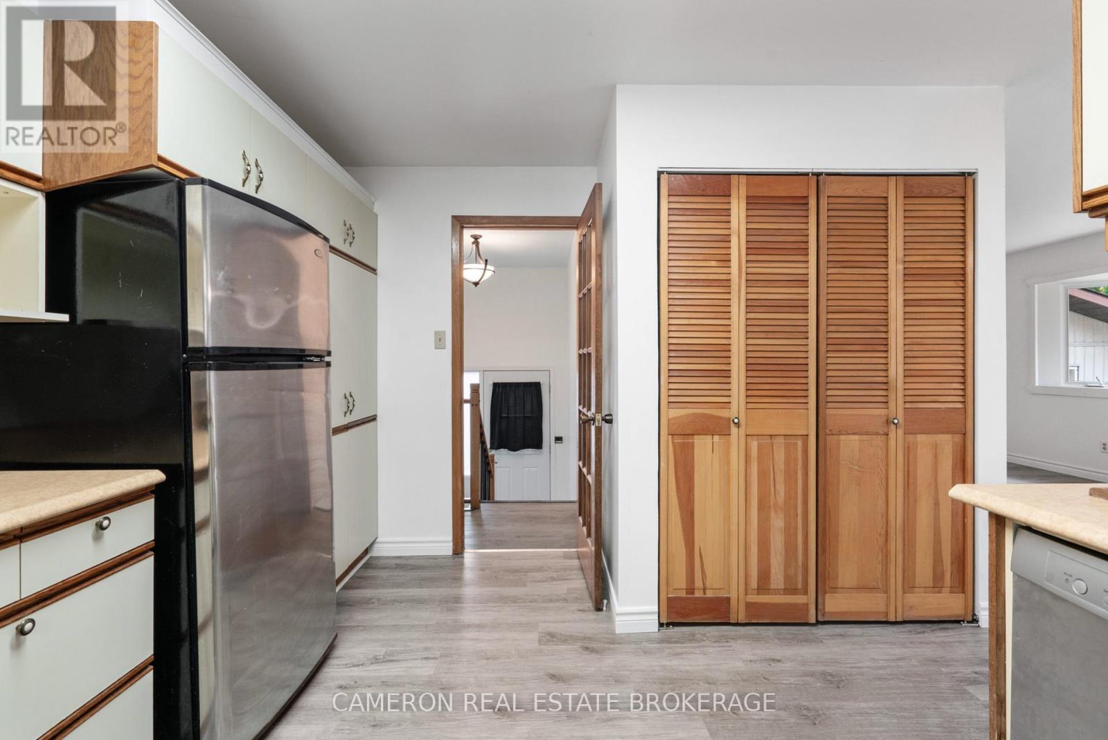 8 Head Street, South Glengarry, Ontario K0C 1N0 - Photo 6 - X12531756