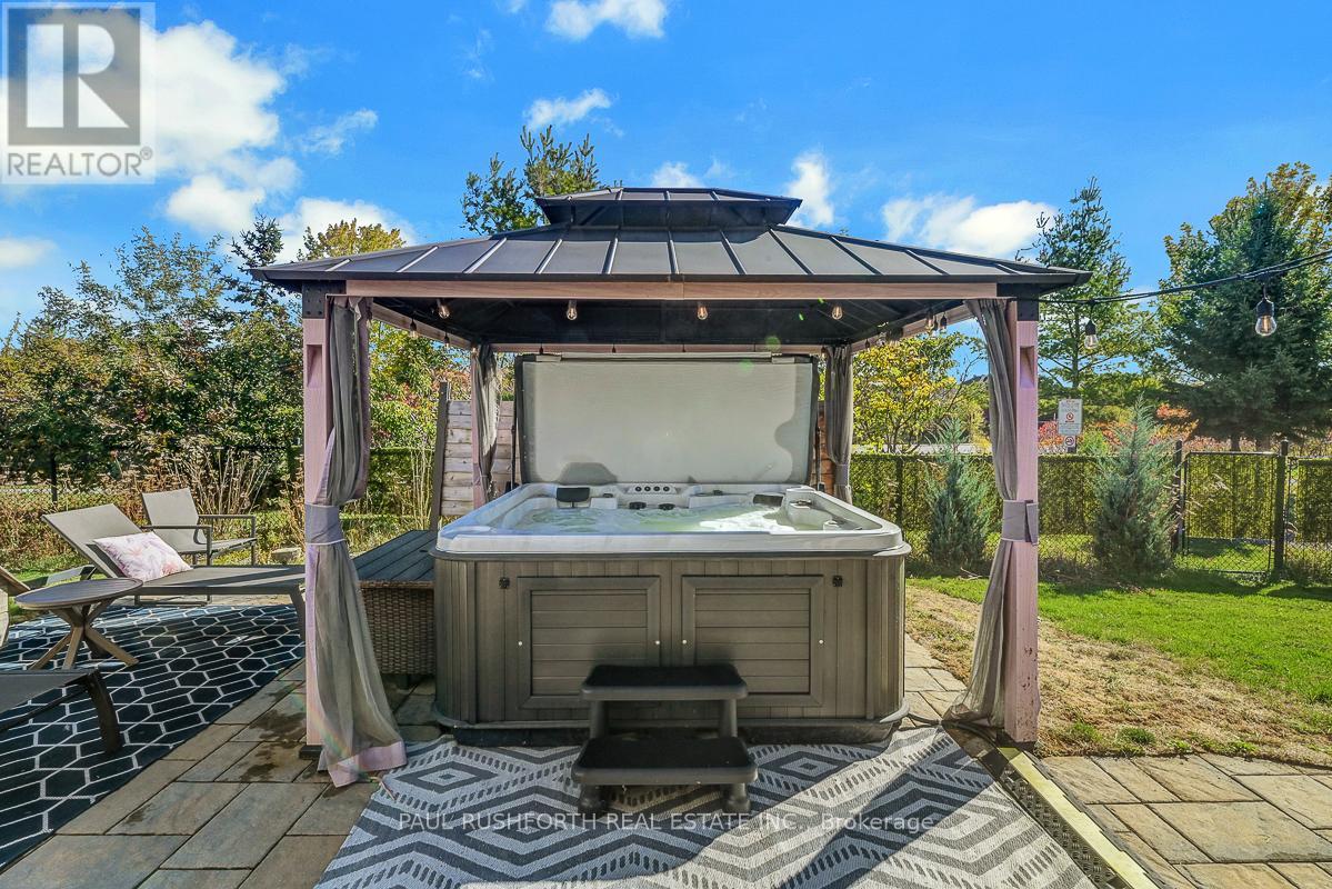 139 Baroness Drive, Ottawa, Ontario  K2G 6Z2 - Photo 41 - X12466309