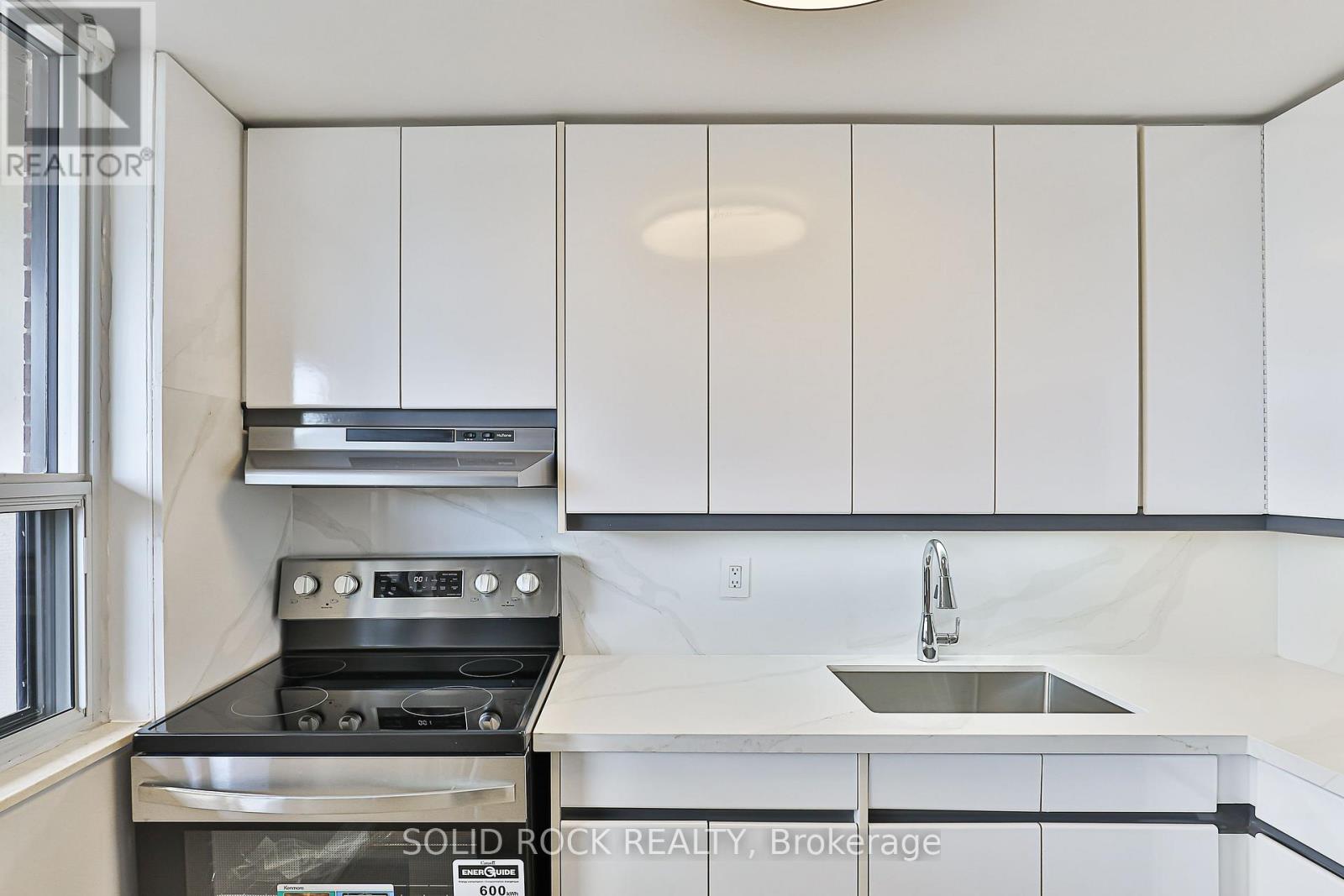 3111 - 40 Homewood Avenue, Toronto, Ontario  M4Y 2K2 - Photo 12 - C12531736