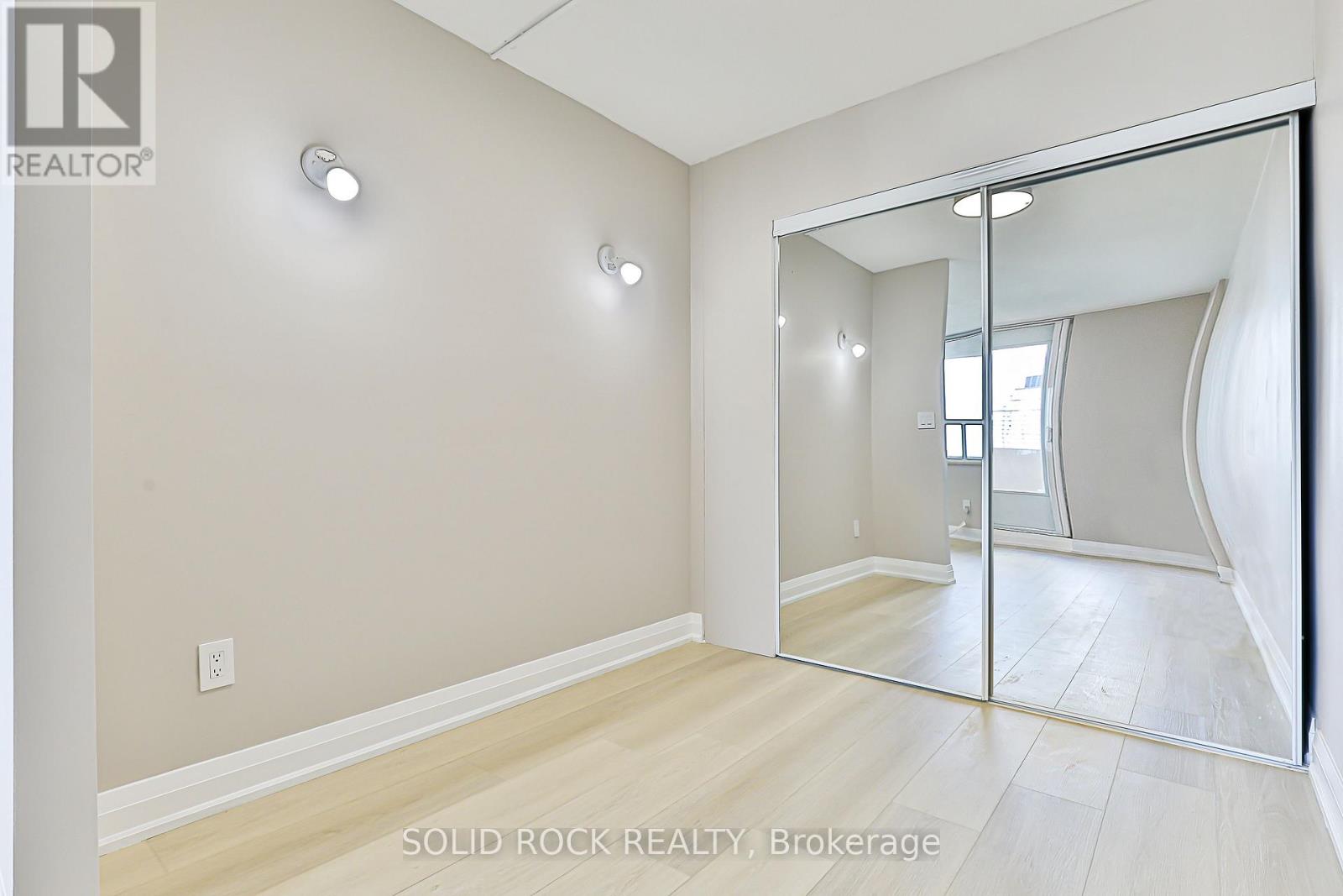 3111 - 40 Homewood Avenue, Toronto, Ontario  M4Y 2K2 - Photo 21 - C12531736