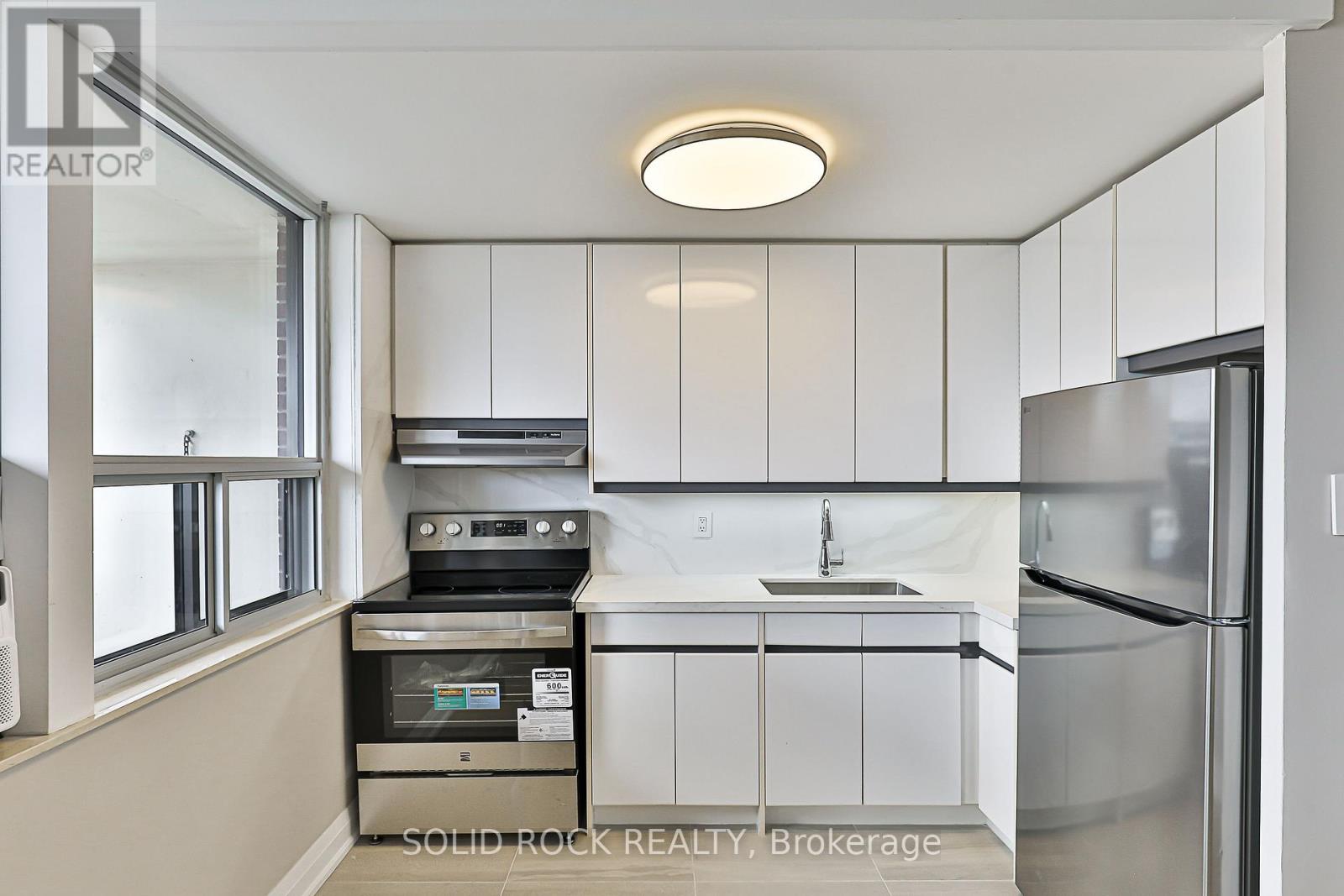 3111 - 40 Homewood Avenue, Toronto, Ontario  M4Y 2K2 - Photo 9 - C12531736