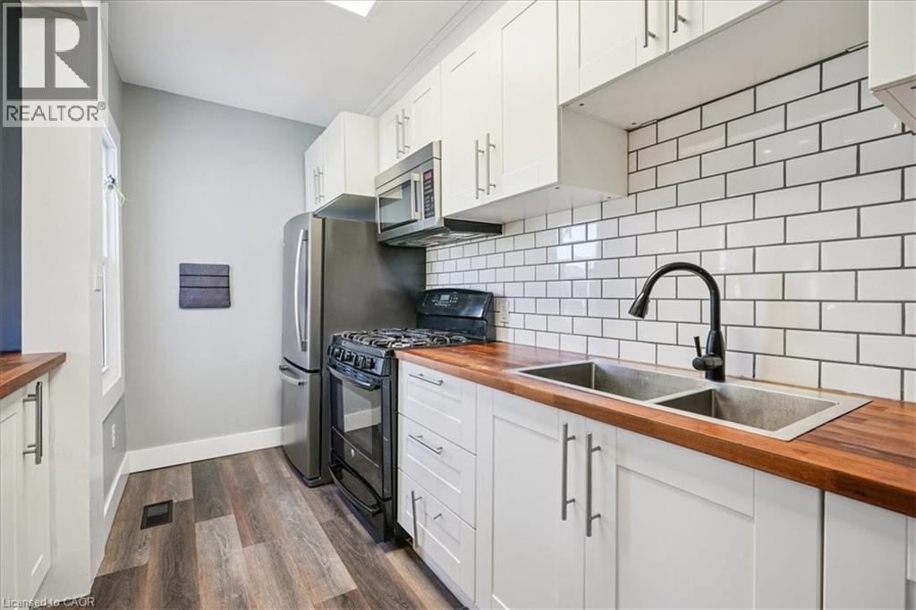 15 Main Avenue E, Fisherville, Ontario  N0A 1G0 - Photo 16 - 40776922