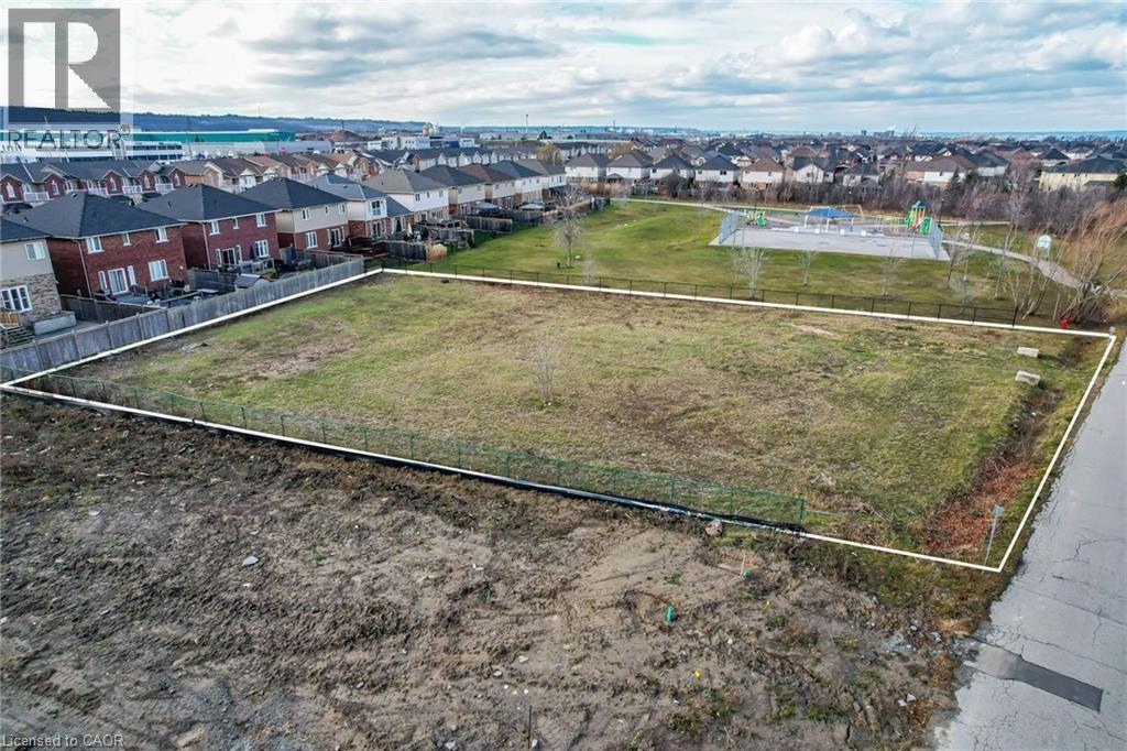 67 Seabreeze Crescent, Stoney Creek, Ontario  L8E 5C9 - Photo 11 - 40787029