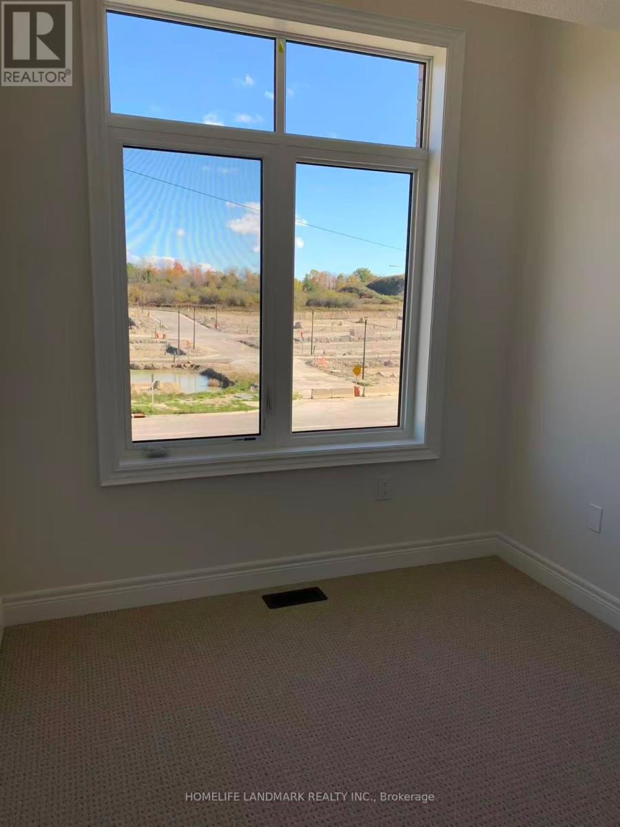 2902 Whites Road, Pickering, Ontario  L1X 2R5 - Photo 11 - E12498668