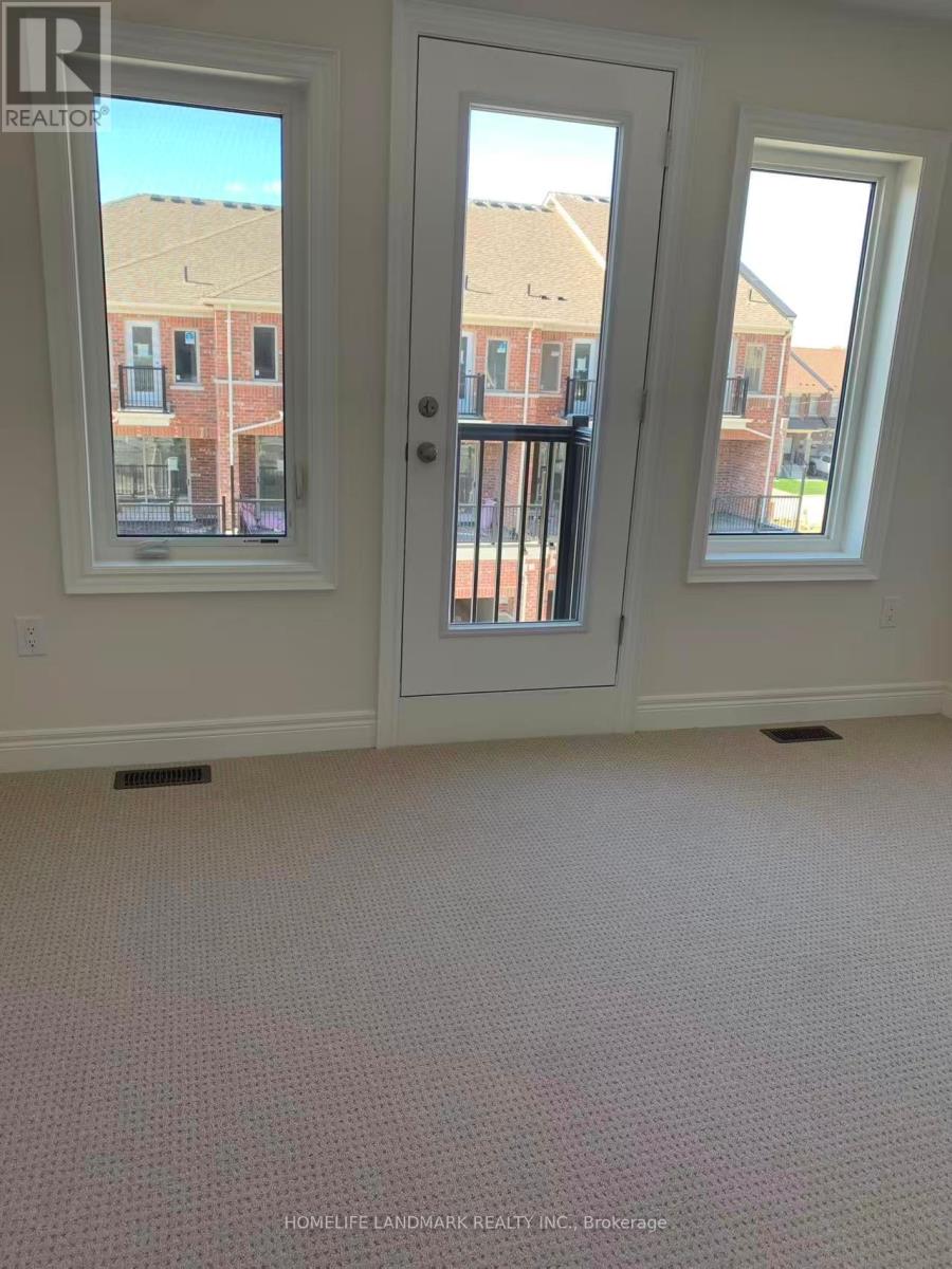 2902 Whites Road, Pickering, Ontario  L1X 2R5 - Photo 13 - E12498668