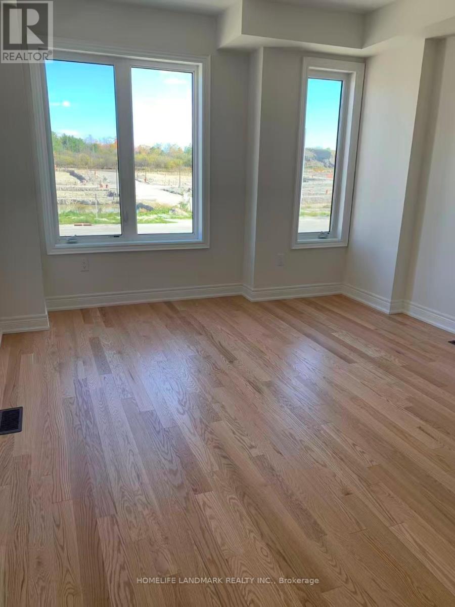 2902 Whites Road, Pickering, Ontario  L1X 2R5 - Photo 4 - E12498668