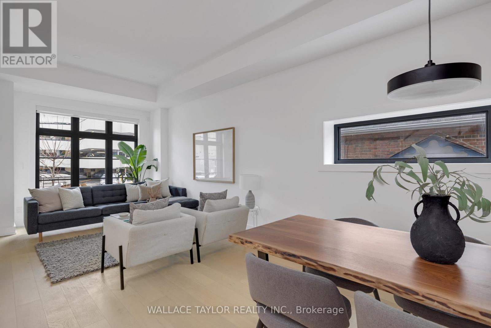 13 Knight Street, Toronto, Ontario  M4C 3K8 - Photo 7 - E12531718