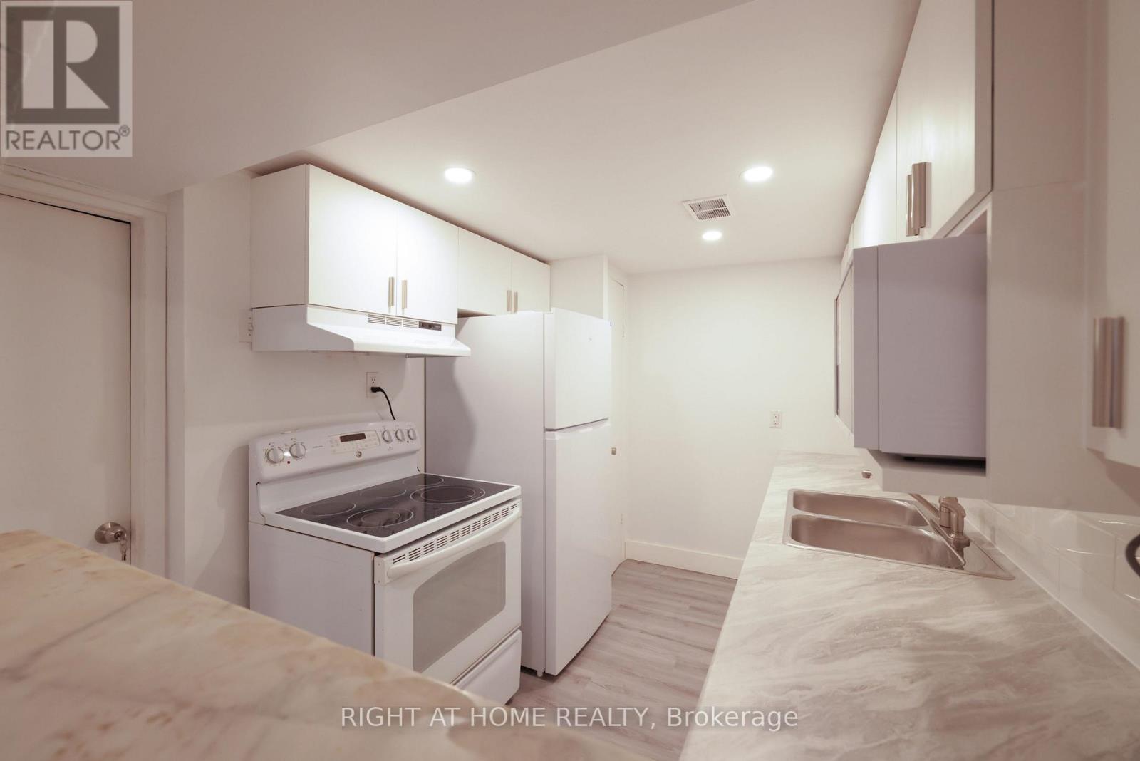 72 Claymore Crescent, Oshawa, Ontario  L1G 6G2 - Photo 23 - E12531808