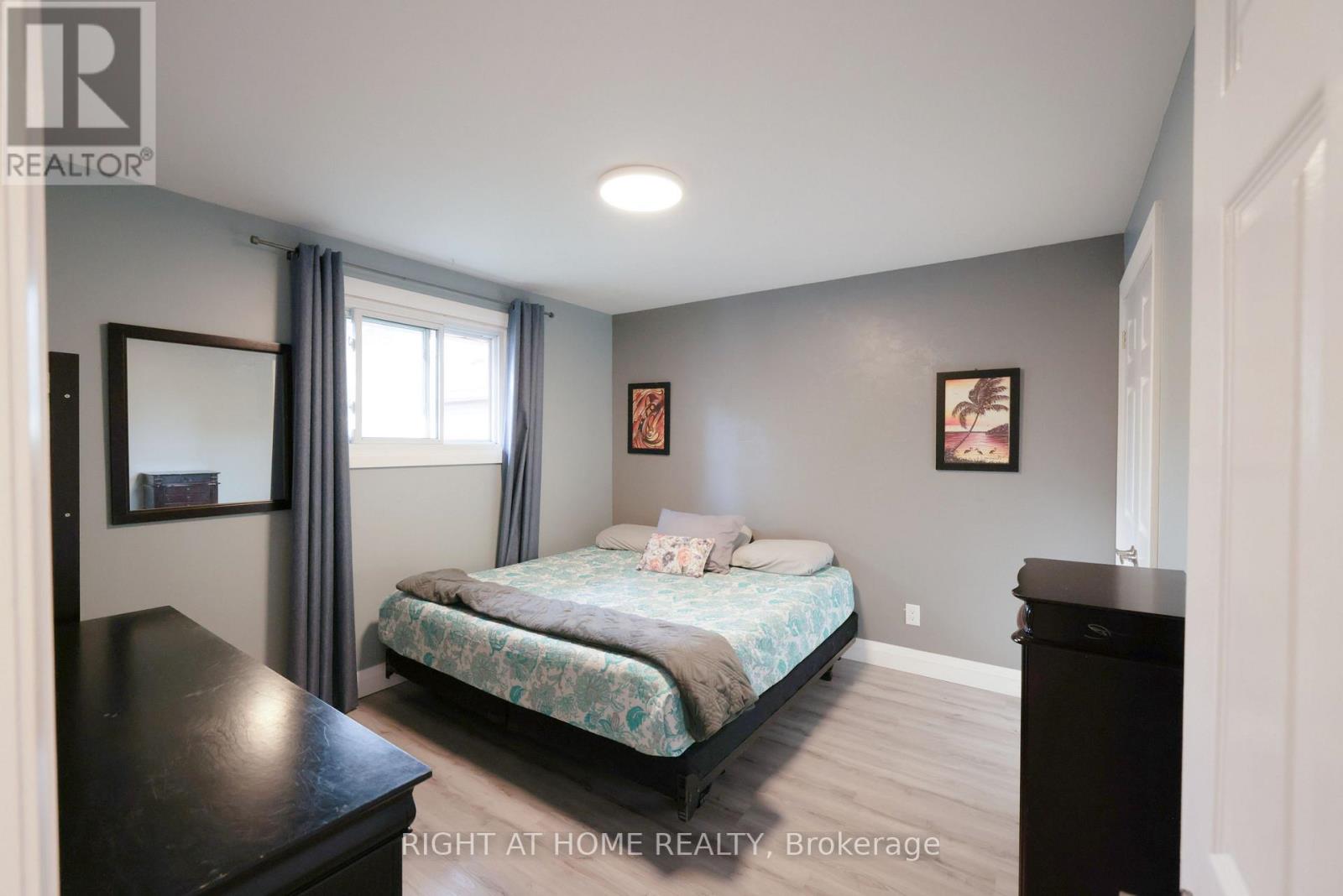 72 Claymore Crescent, Oshawa, Ontario  L1G 6G2 - Photo 8 - E12531808