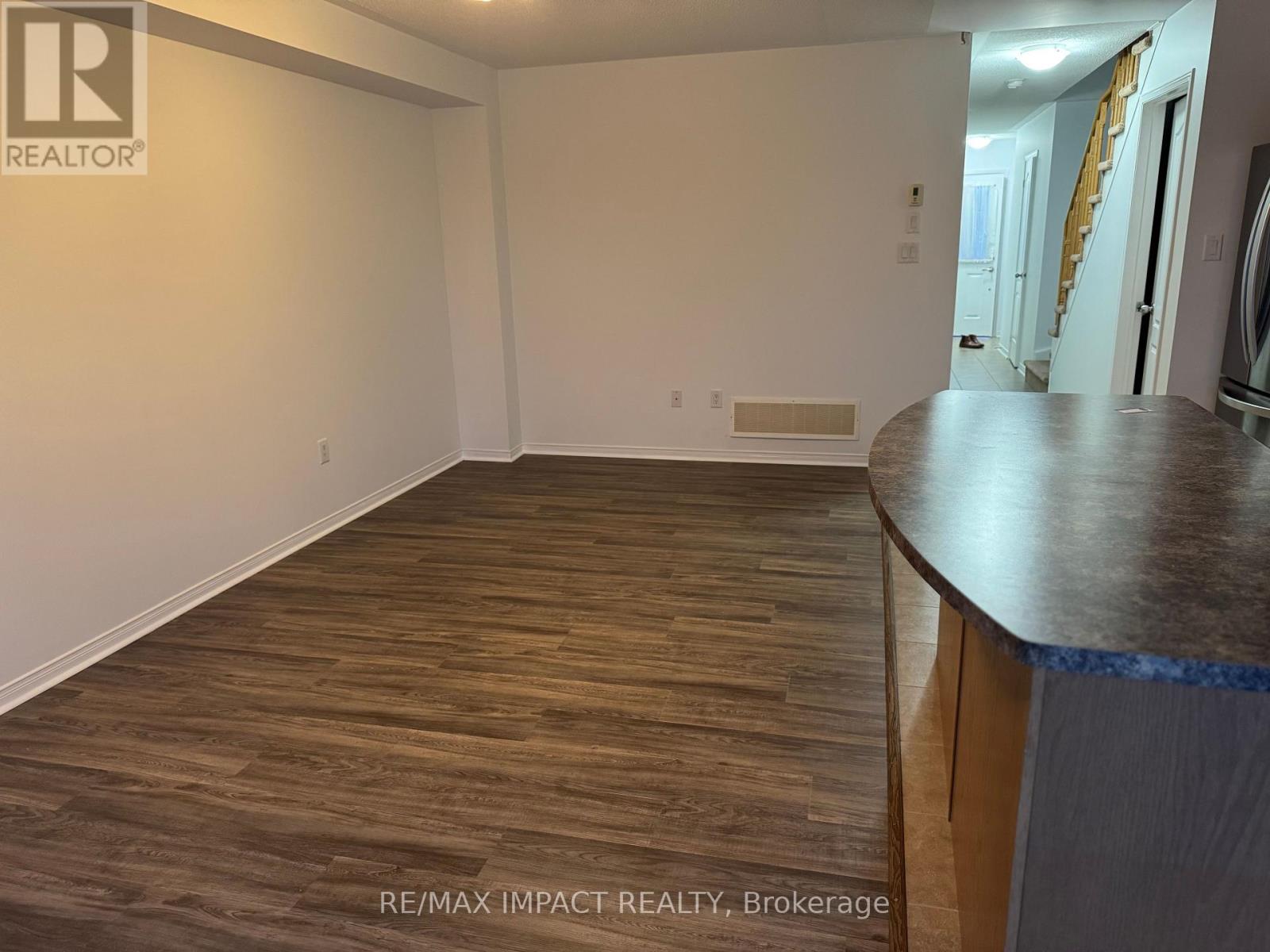 1384 Rennie Street, Oshawa, Ontario  L1K 0H1 - Photo 7 - E12525370