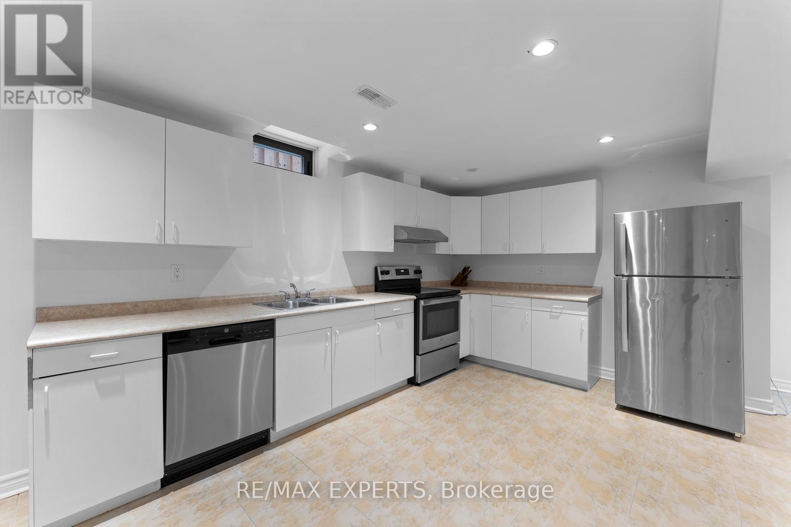 88 Arista Gate, Vaughan, Ontario  L4L 9H7 - Photo 26 - N12531734