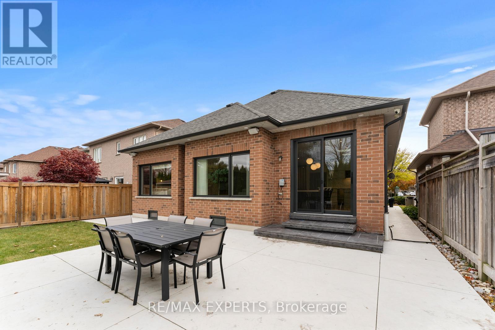 88 Arista Gate, Vaughan, Ontario  L4L 9H7 - Photo 36 - N12531734