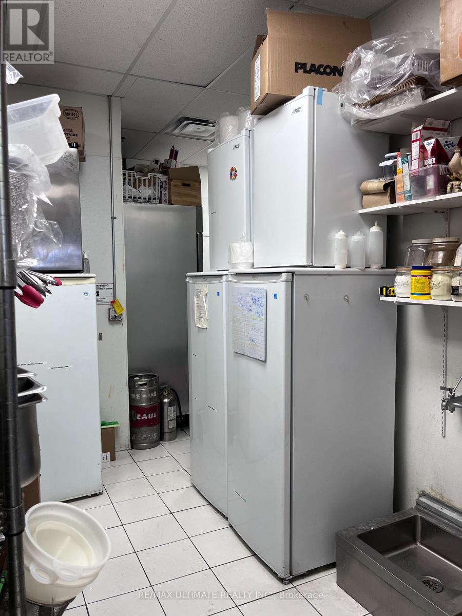 22 - 8707 Dufferin Street, Vaughan, Ontario  L4J 0A2 - Photo 8 - N12531812