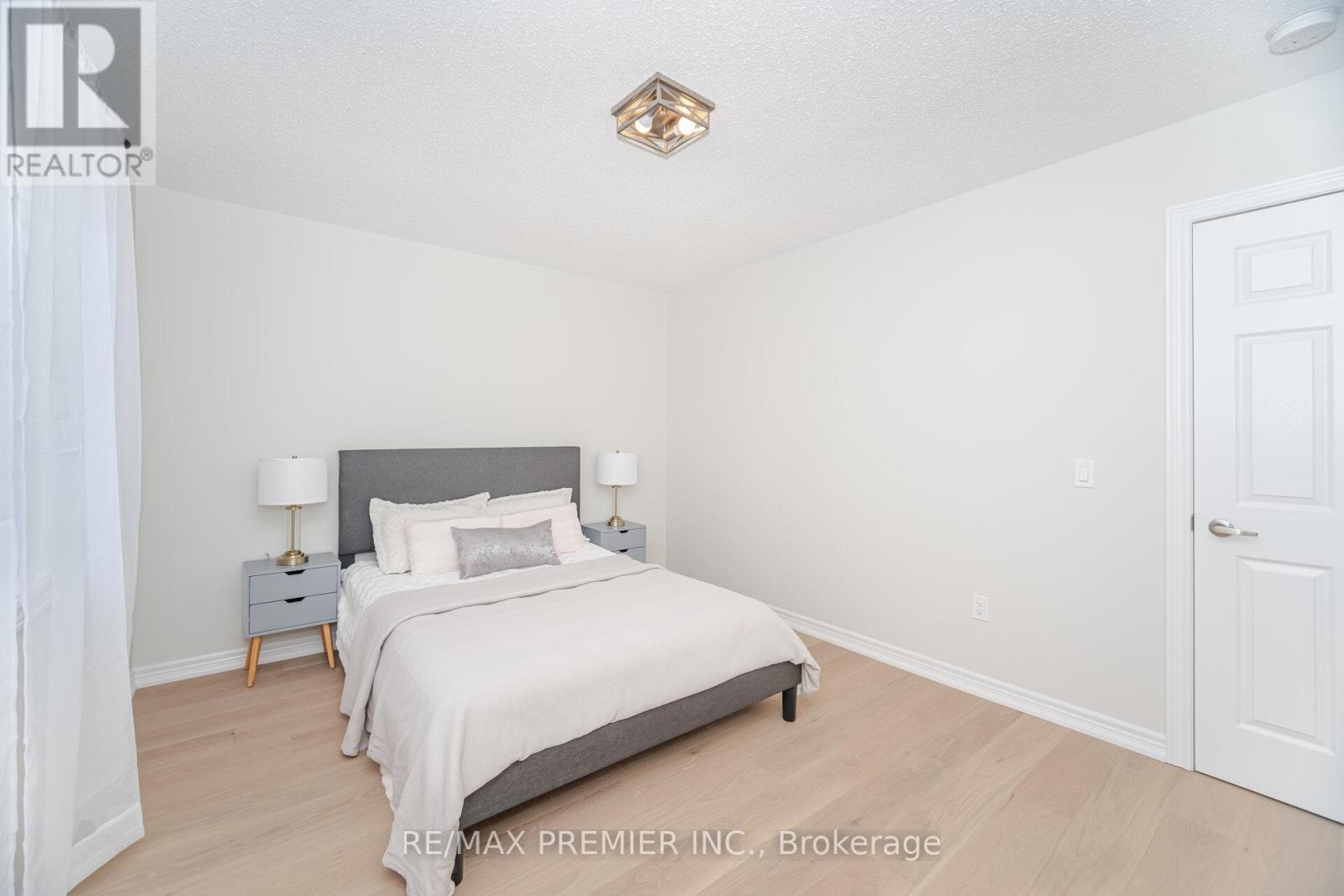 804 Cook Crescent, Shelburne, Ontario  L9V 3V3 - Photo 16 - X12523432