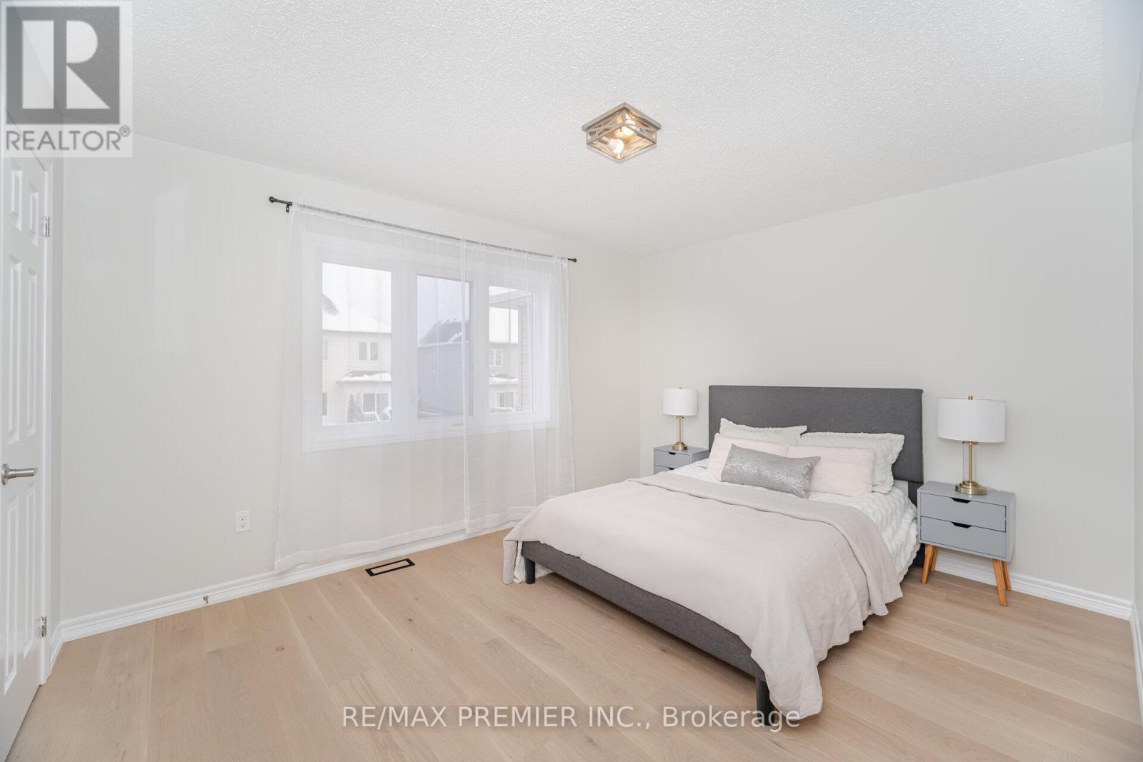 804 Cook Crescent, Shelburne, Ontario  L9V 3V3 - Photo 15 - X12523432