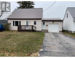 207 LEE AVENUE, North Bay, Ontario